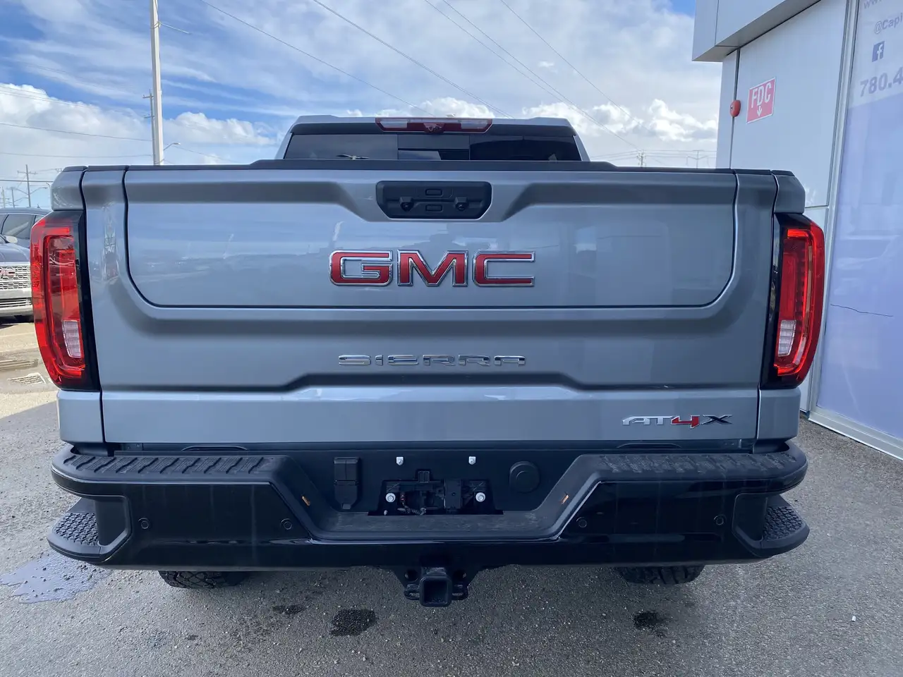 GMC Sierra 1500 снимка GMC Sierra 1500