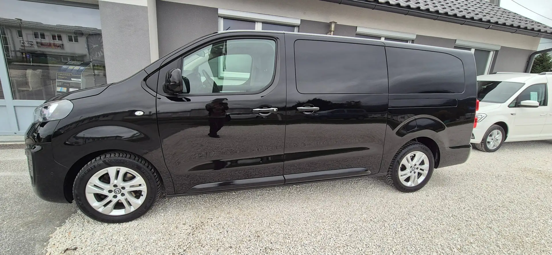 Opel Zafira Life Zafira Life 2,0 CDTI S Schwarz - 1