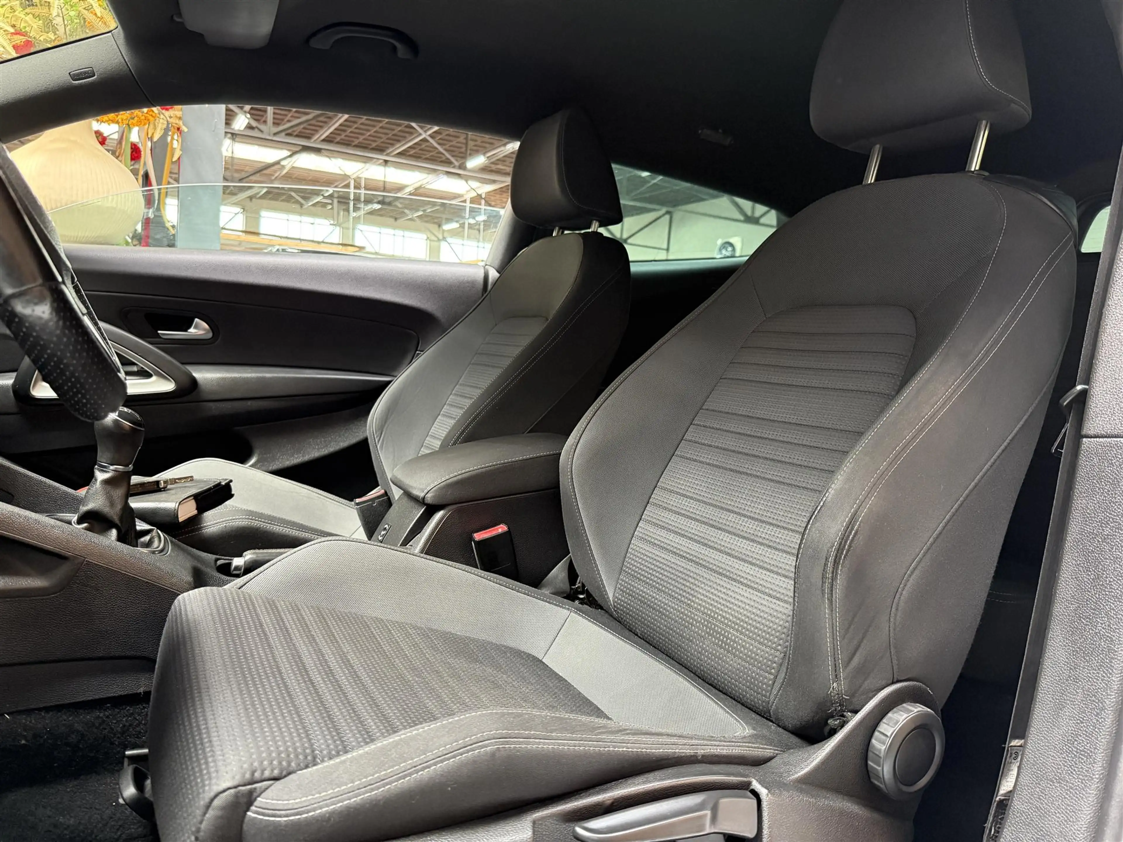Volkswagen Scirocco 1.4 TSI 122PK Airco Cruise Stoelverwarming — photo 6