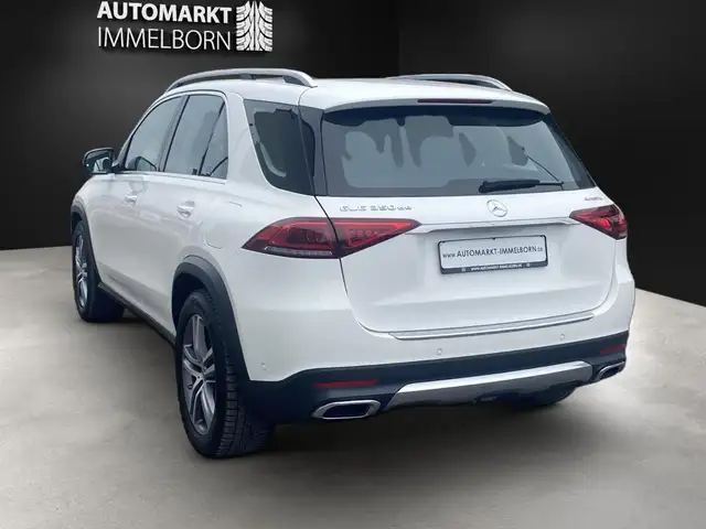 Mercedes-Benz Gle view 6