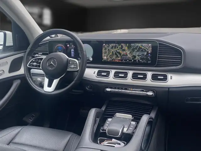 Mercedes-Benz Gle view 12