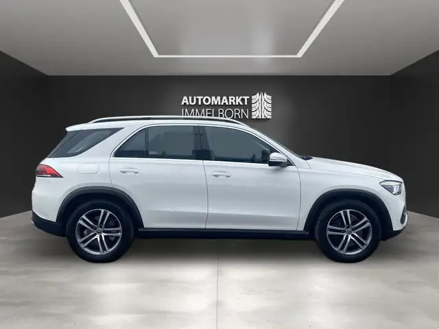 Mercedes-Benz Gle view 11