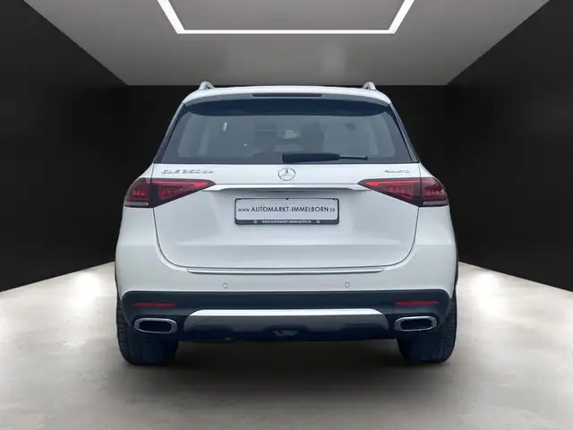 Mercedes-Benz Gle view 10