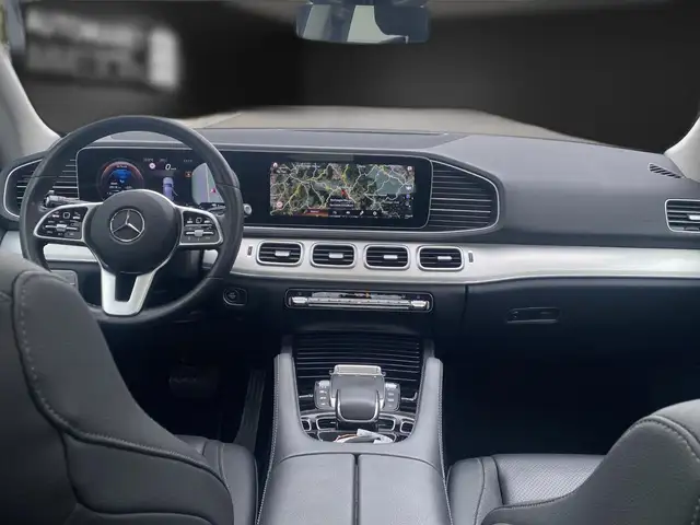 Mercedes-Benz Gle view 13