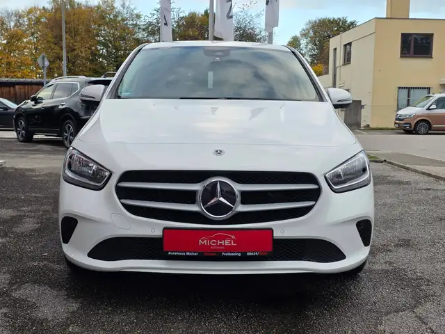Mercedes-Benz B 250 B 250 e, AHK