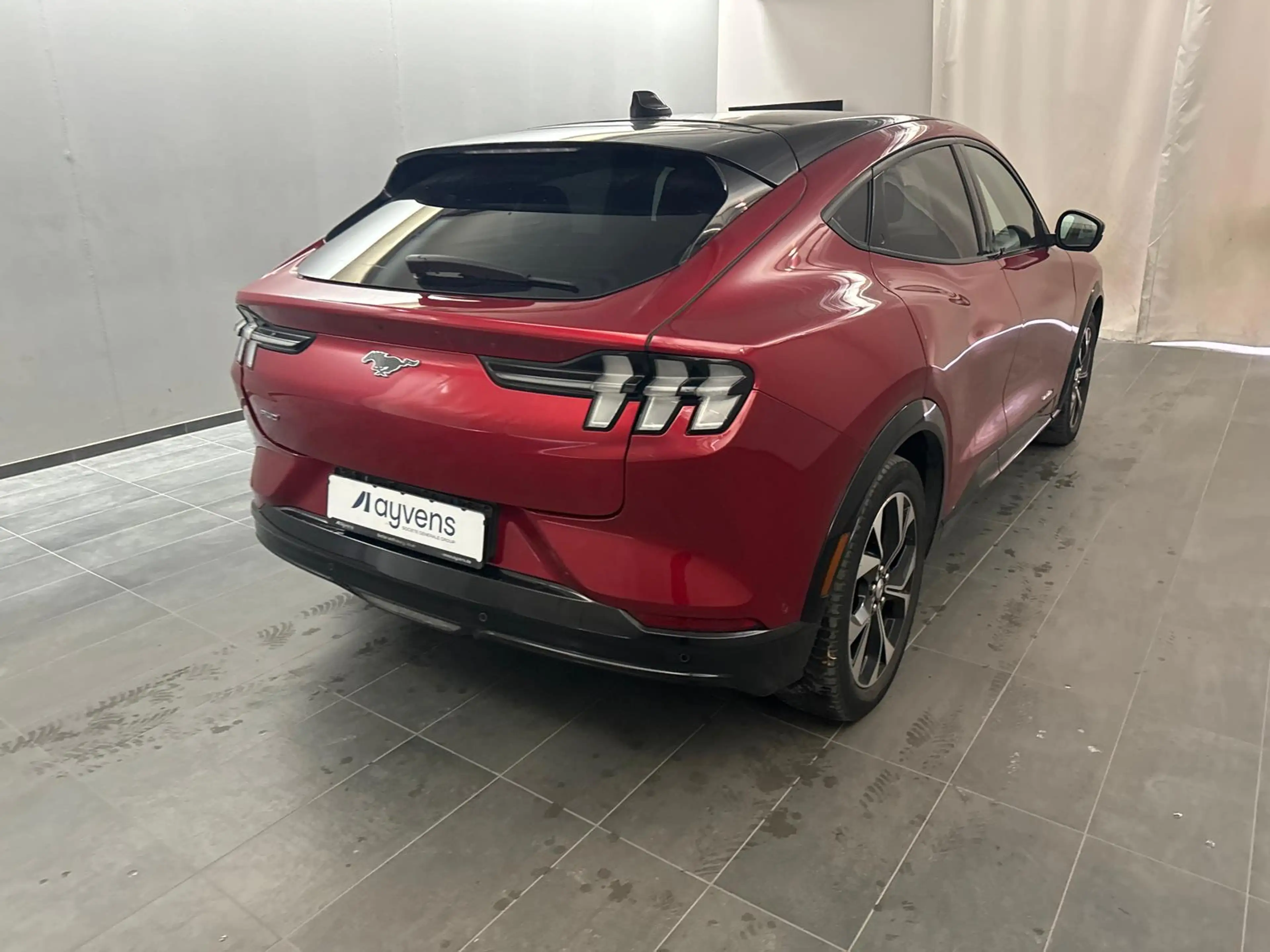 Ford Mustang Mach-E AWD 99kWh AHK+TechPak2+LenkHZ+SHZ — photo 5