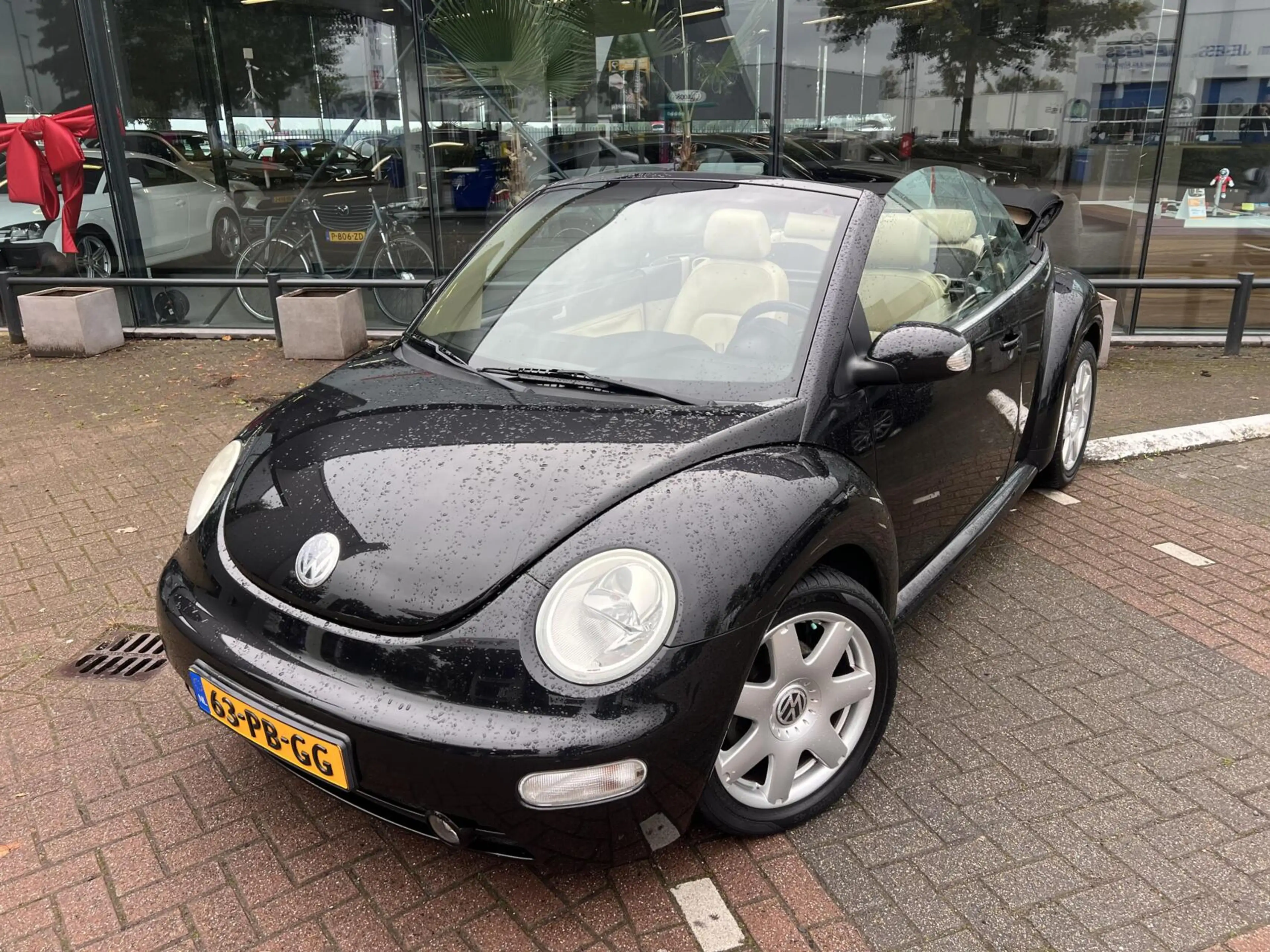 Volkswagen New Beetle Cabriolet 2.0 Highline Automaat NAP — photo 28