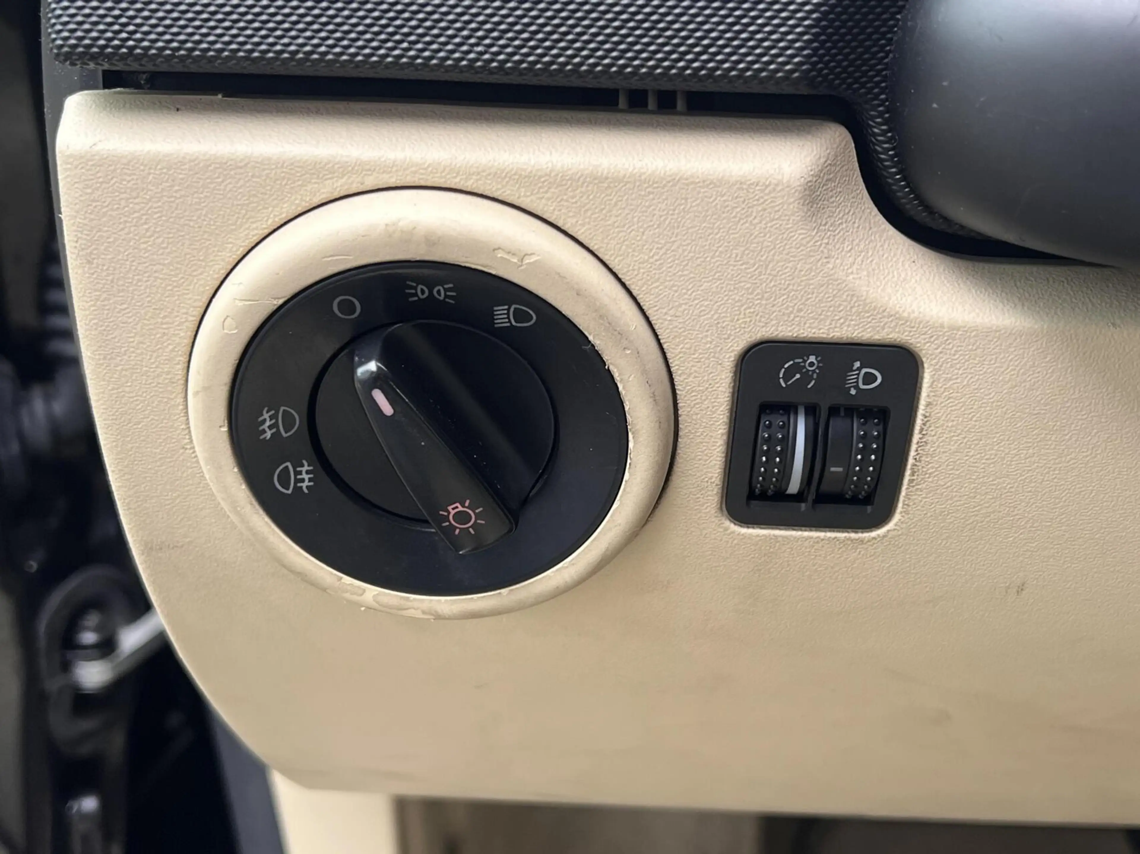 Volkswagen New Beetle Cabriolet 2.0 Highline Automaat NAP — photo 24