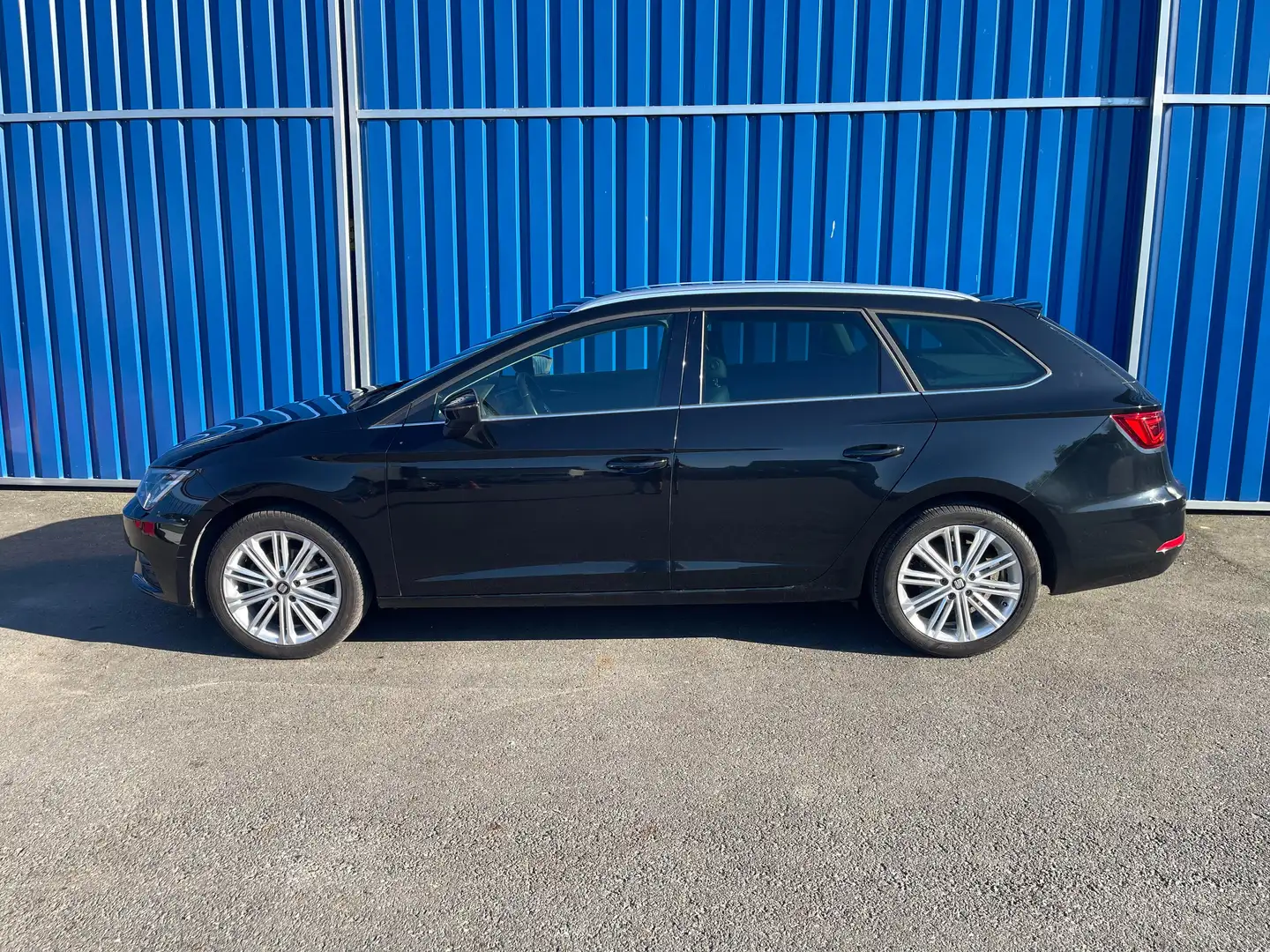 SEAT Leon Xcellence Schwarz - 2