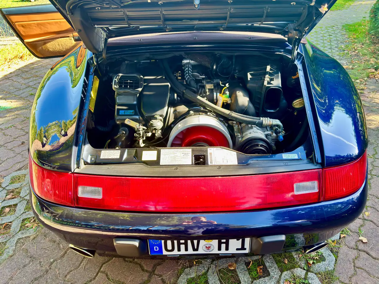 Porsche 993 911 Carrera Cabrio Nachtblau metallic *Liebhaberfahrzeug*, foto 7