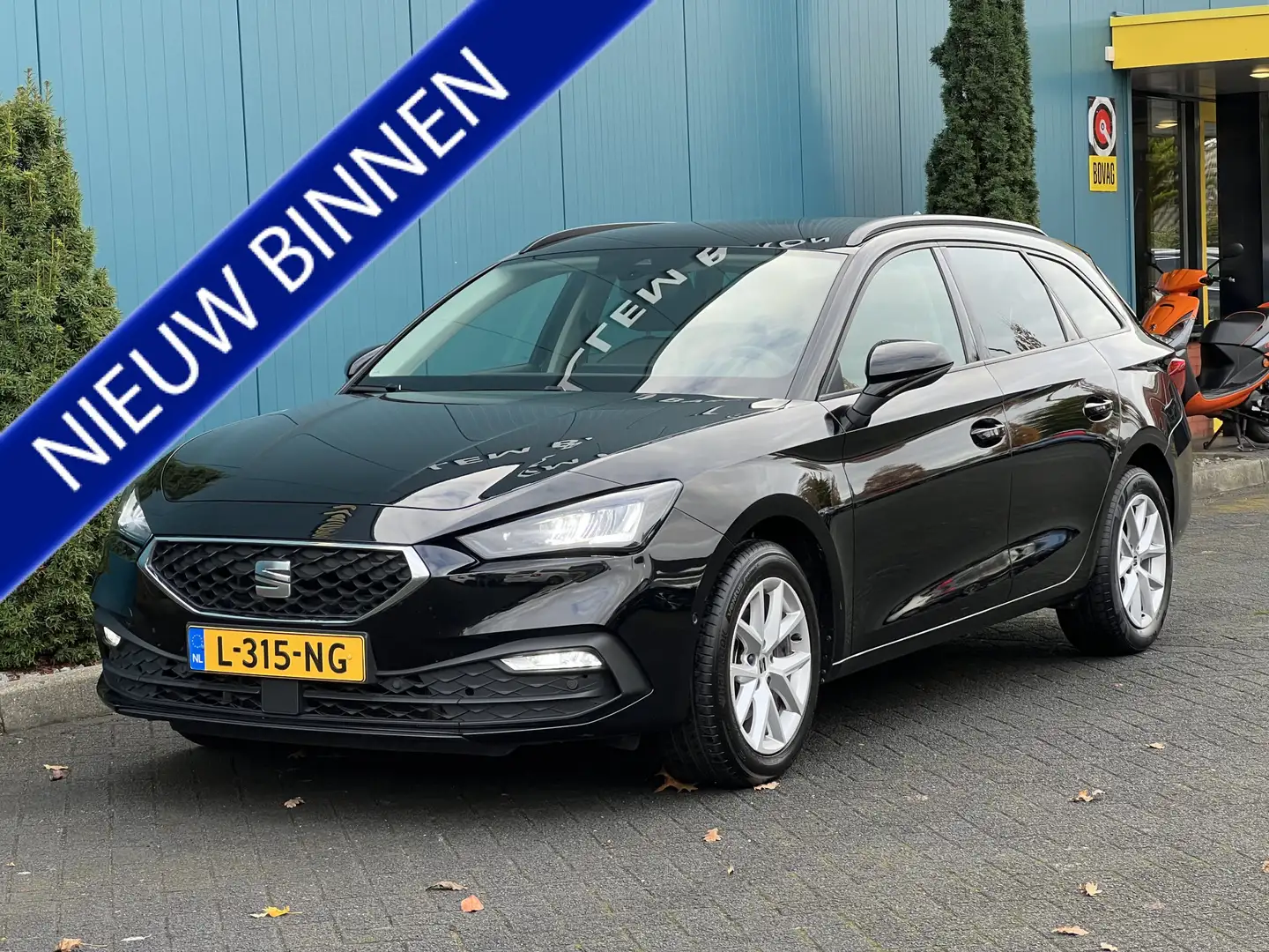 SEAT Leon Sportstourer 1.0 TSI Style Business Intense CARPLA Noir - 1