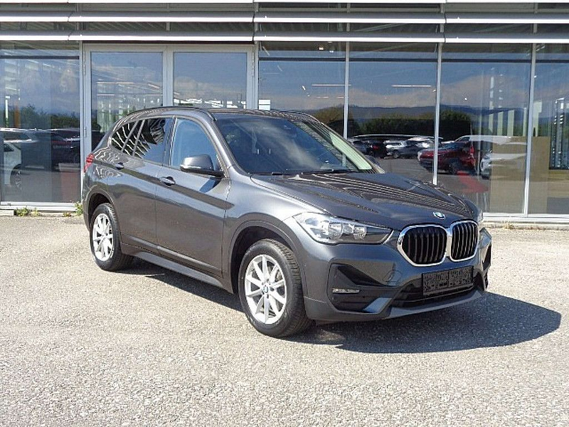 BMW X1 sDrive18d Aut. *Navi *Top