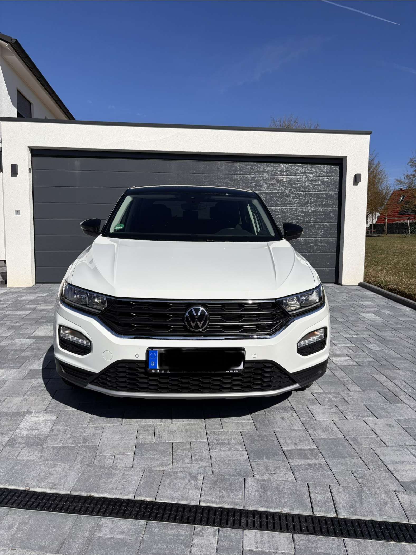 Second hand Volkswagen T-Roc 1.0
