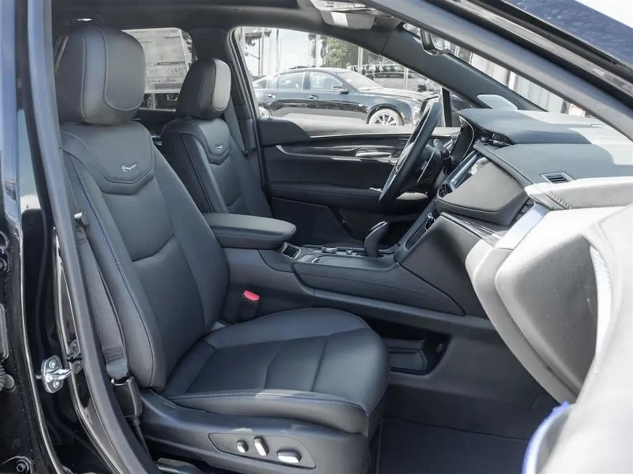 Cadillac XT5 снимка Cadillac XT5