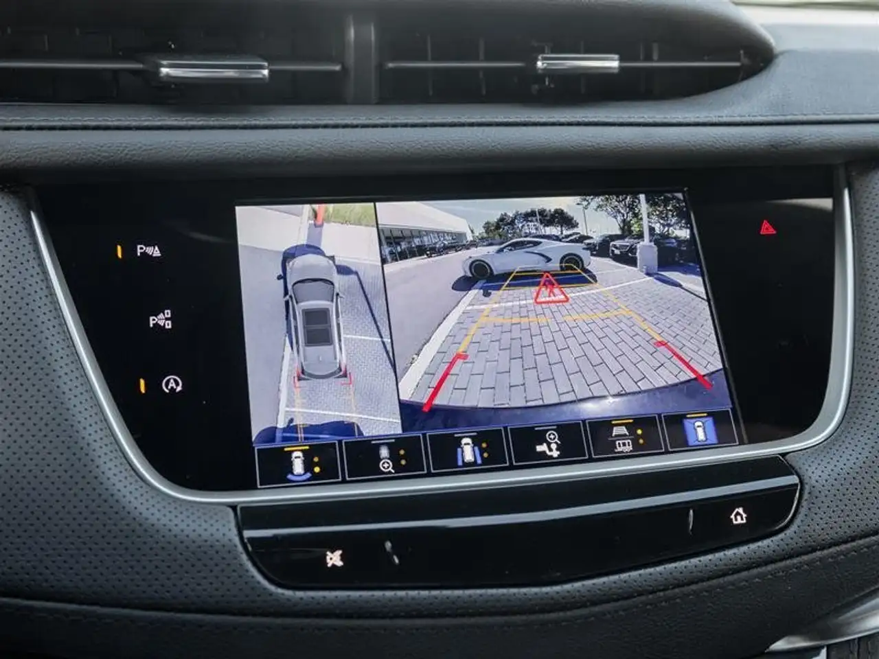 Cadillac XT5 снимка Cadillac XT5