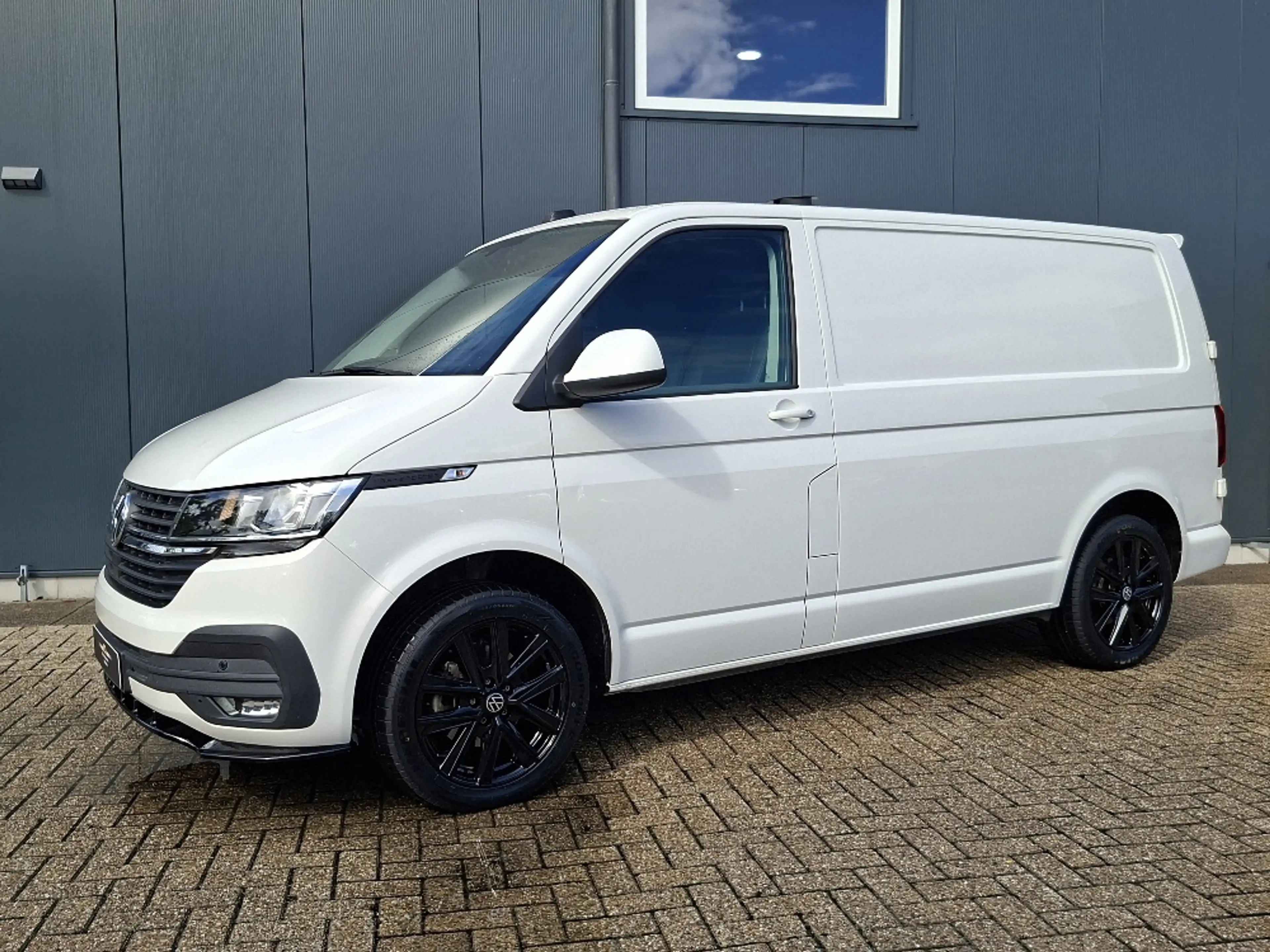 Volkswagen Transporter 2.0 TDI L1H1 150PK * Trekhaak * Navigatiesysteem * — photo 13