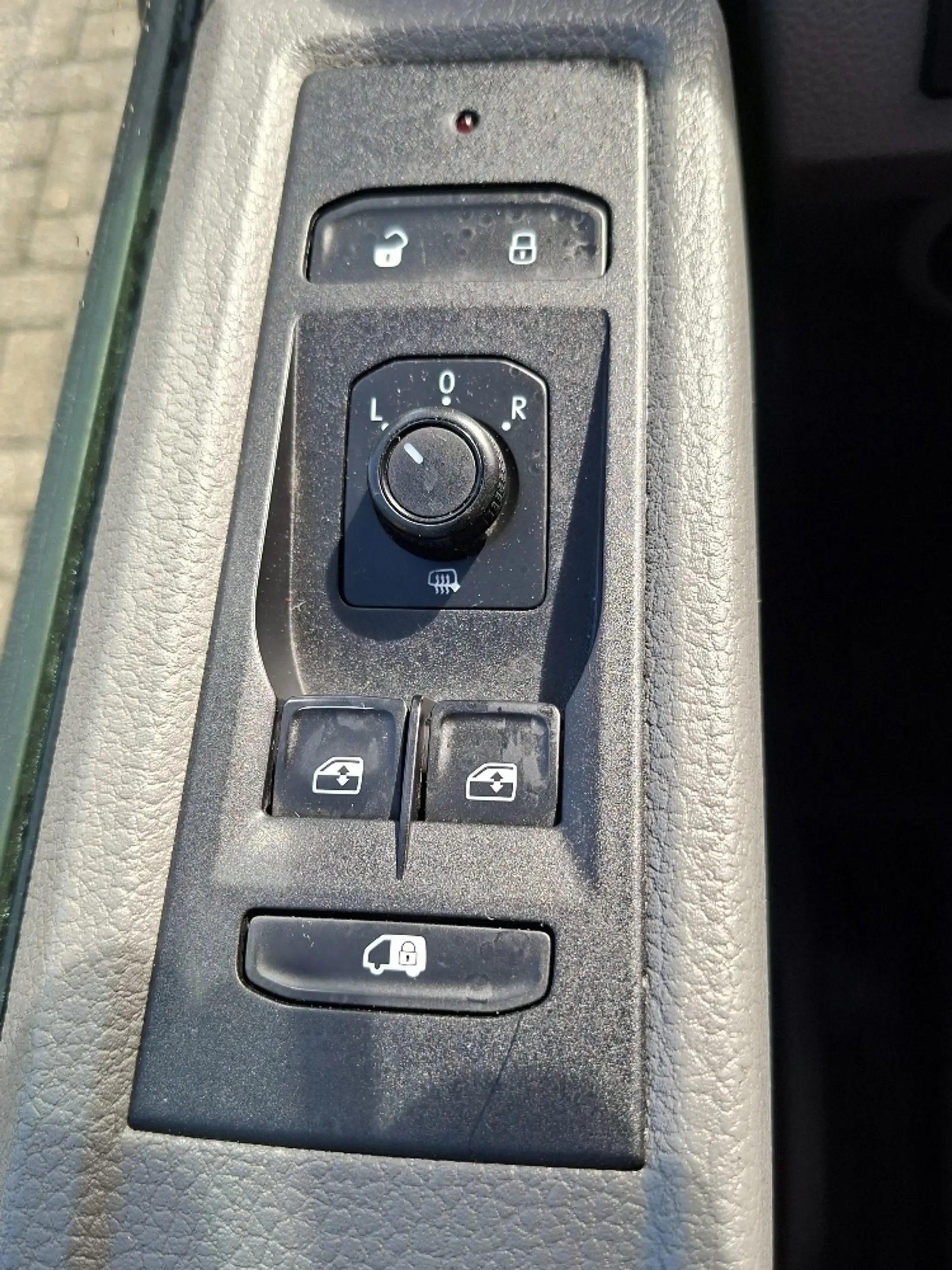 Volkswagen Transporter 2.0 TDI L1H1 150PK * Trekhaak * Navigatiesysteem * — photo 28
