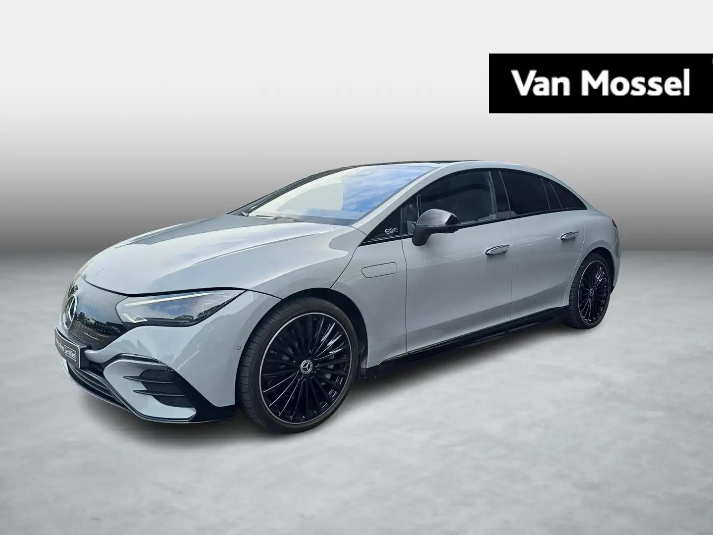 Mercedes-Benz EQE 350 AMG LINE + PANO DAK + AIRMATIC + BURMESTER + 5J MB Grijs - 1