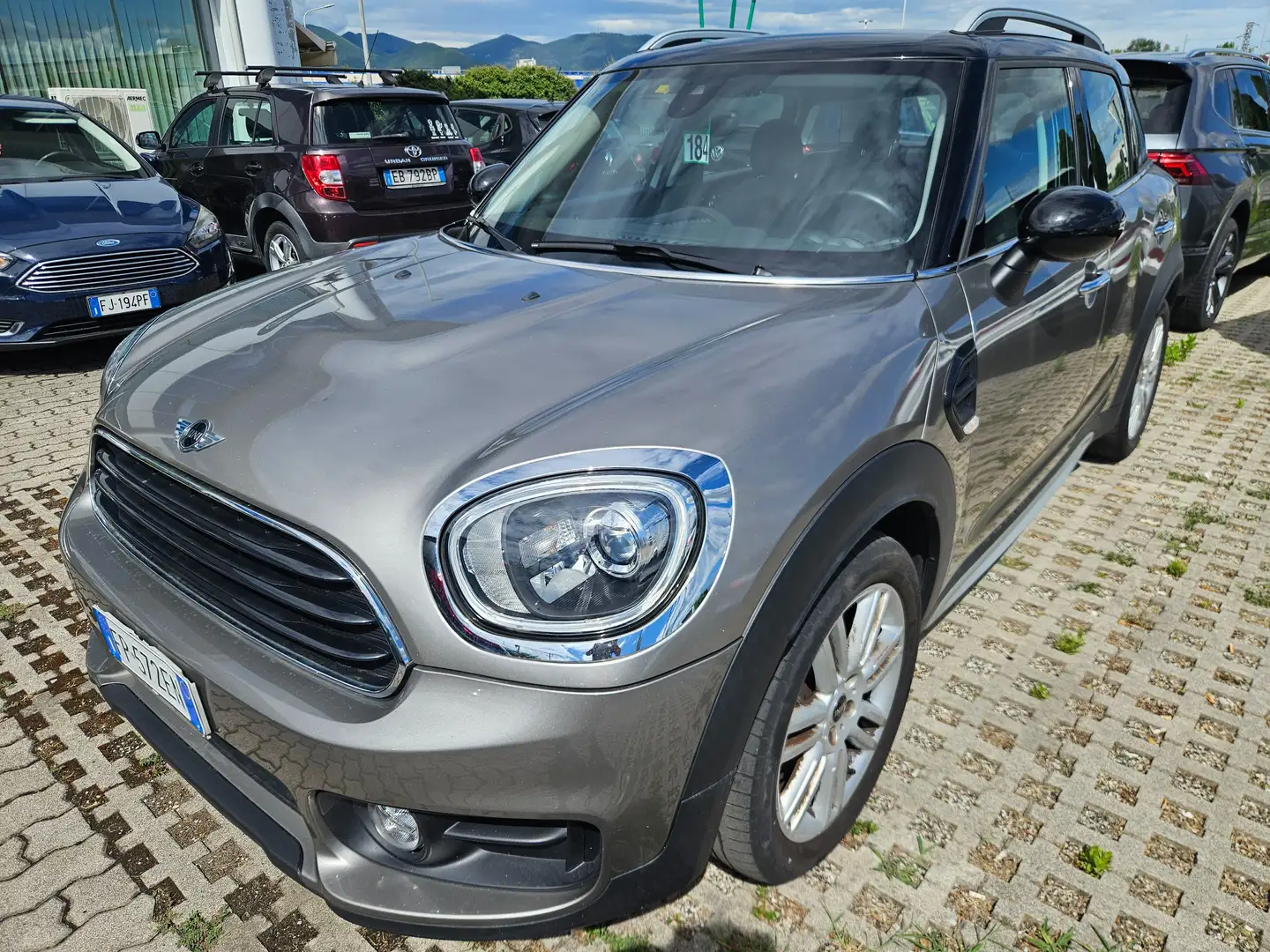 MINI Cooper D Countryman Mini Countryman F60 2017 2.0 Business Gris - 1