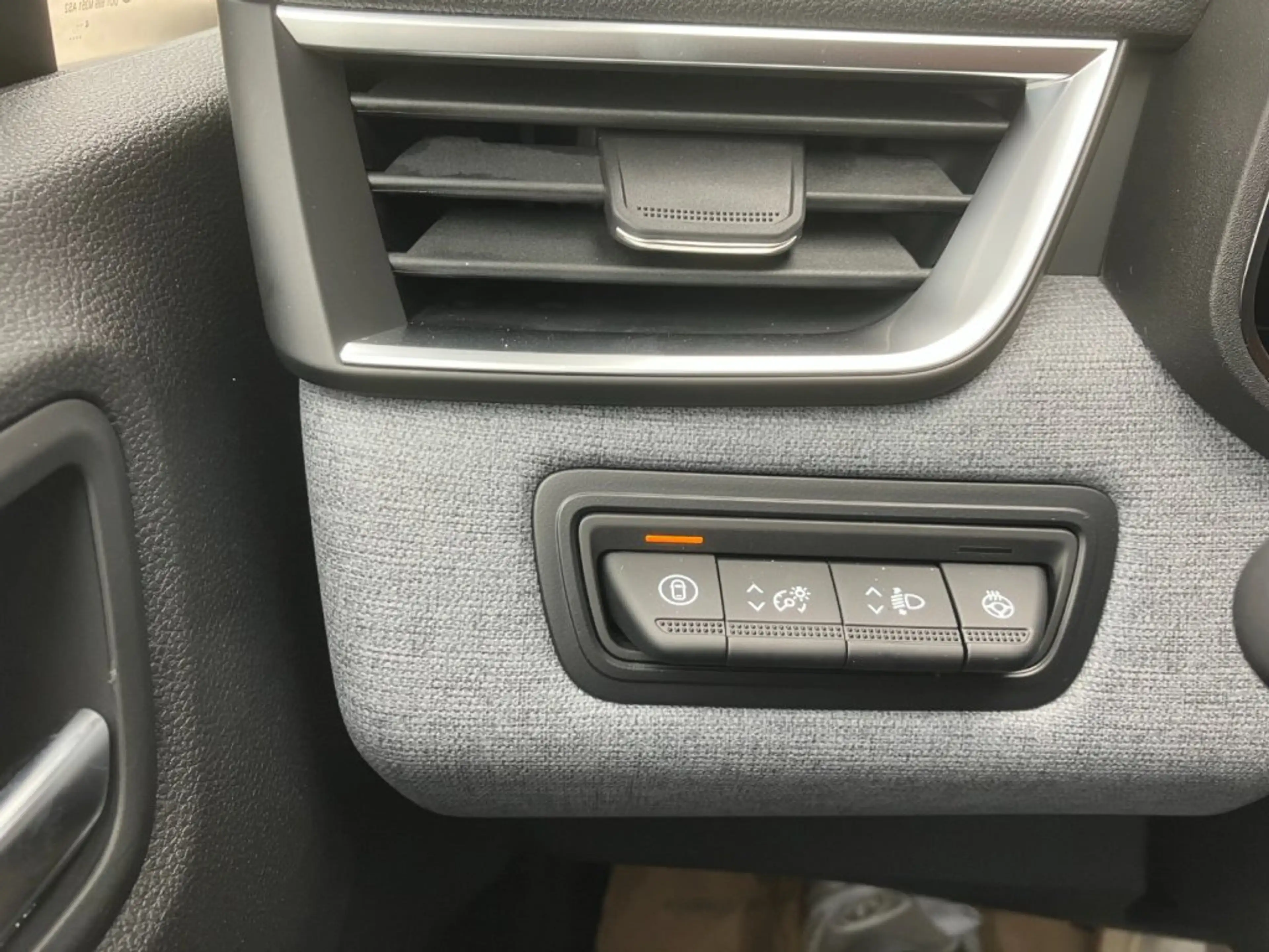 Mitsubishi Colt 1,0 MPI Turbo Invite C 25 — photo 11