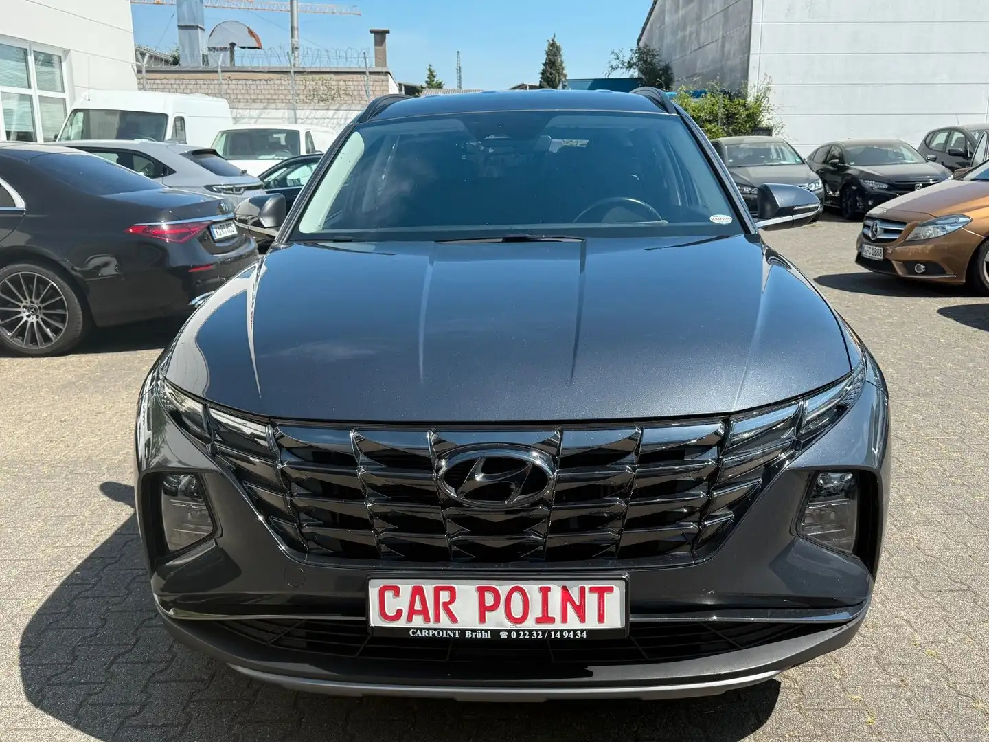 Hyundai TUCSON Select 1.HAND/NAVI/KAMERA/SHZ/8 FACH/PDC Grigio - 2