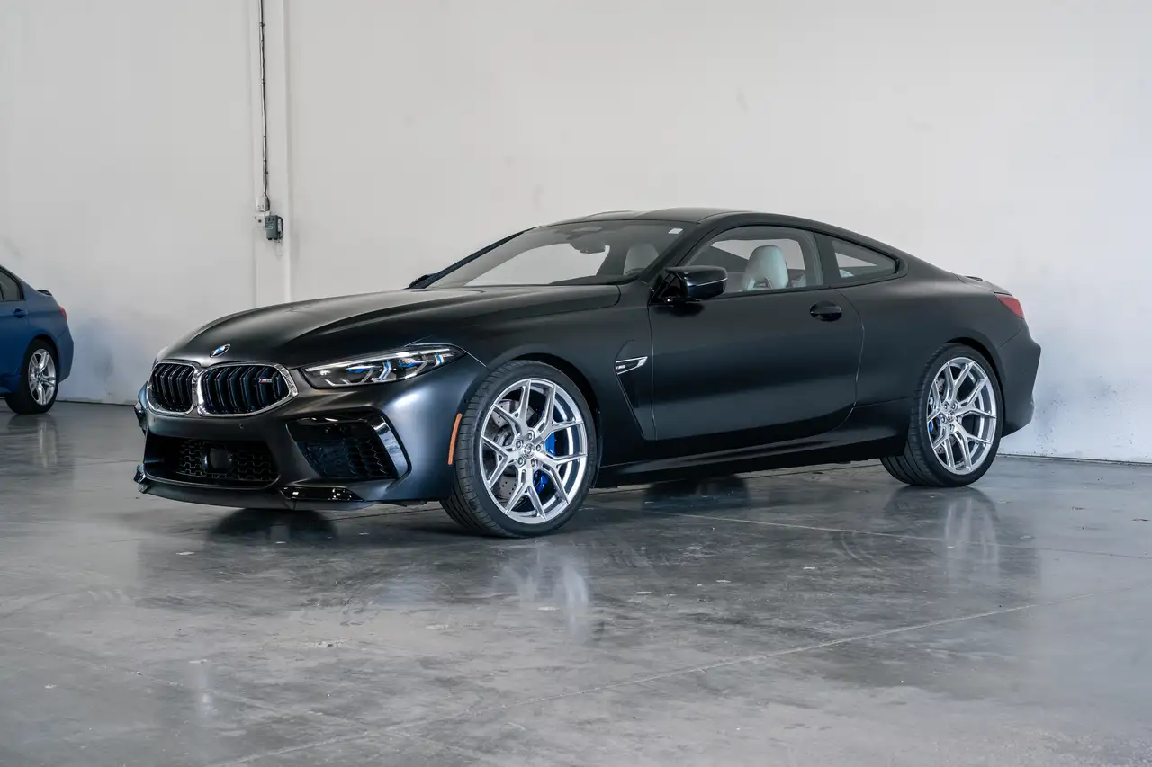 2020 BMW M8