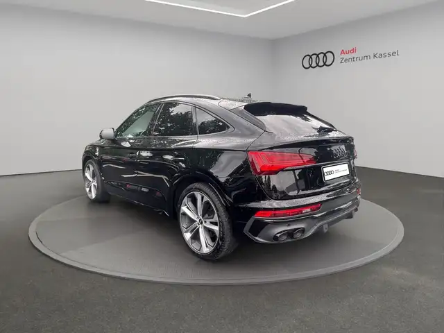 Audi SQ5 view 5