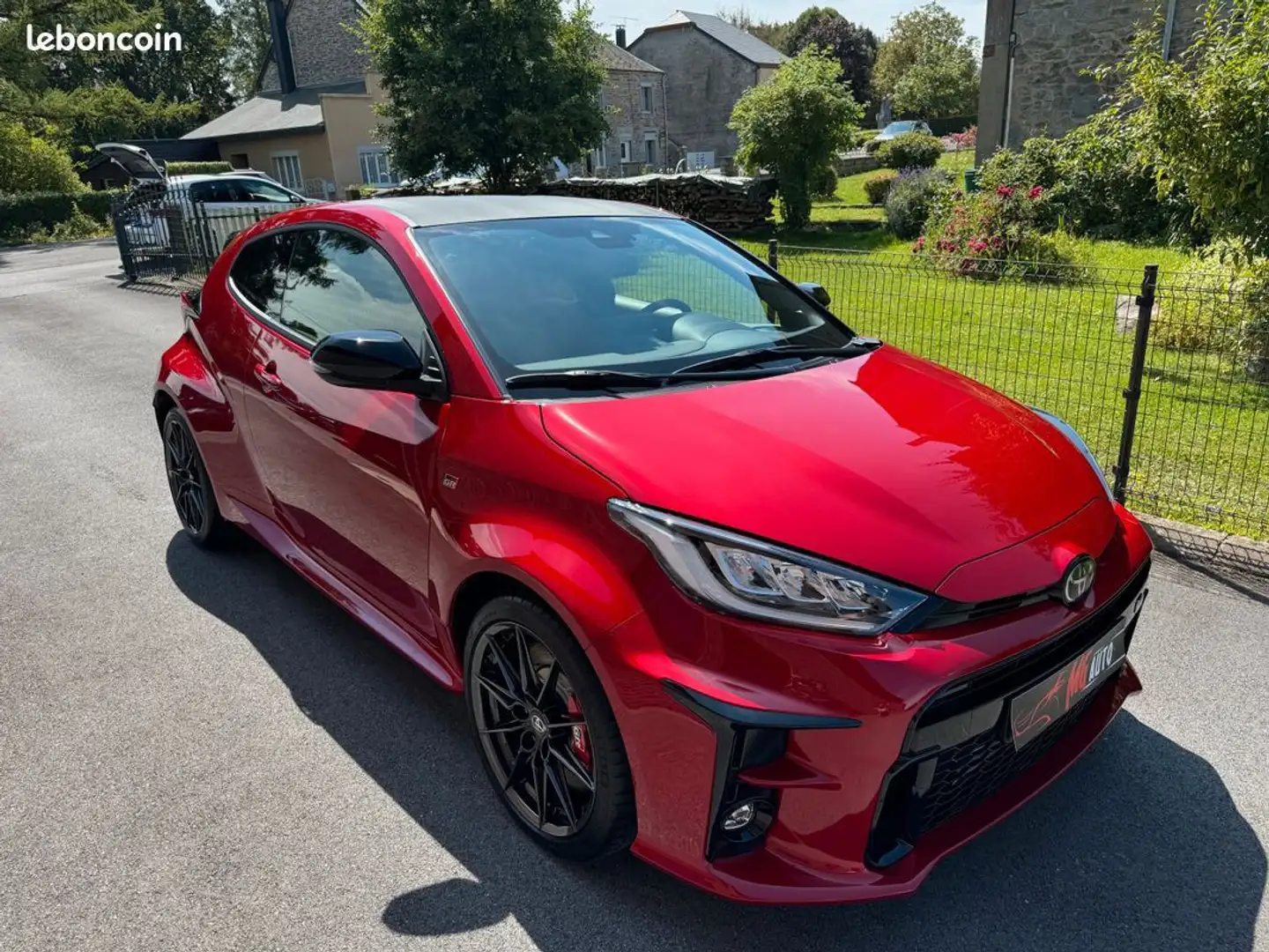 Toyota Yaris GR track NEUVE( 06-2024) MALUS A PREVOIR EN ROUGE  - 1