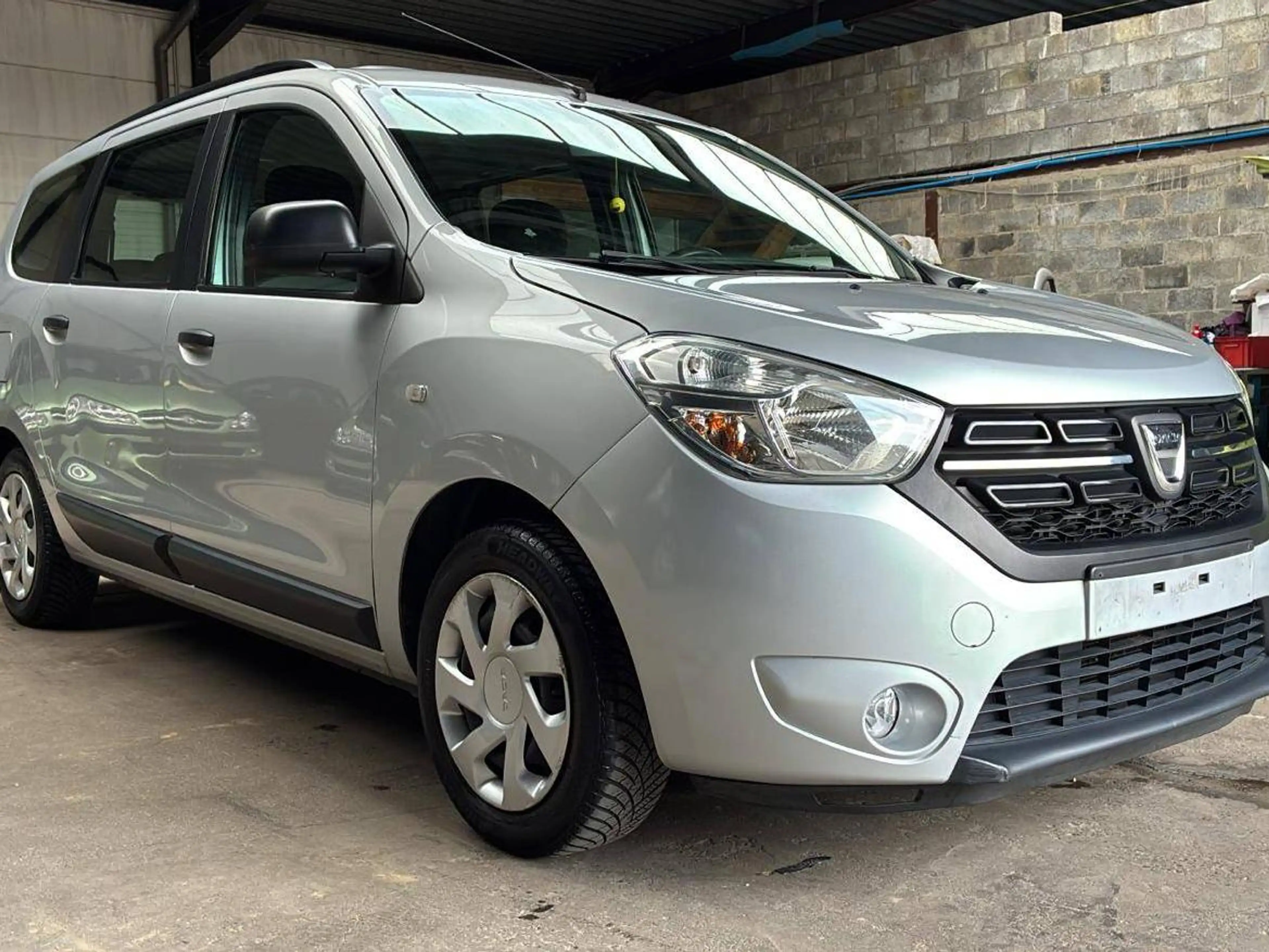Dacia Lodgy ✅ Lodgy 1.6i  7pl. — photo 7