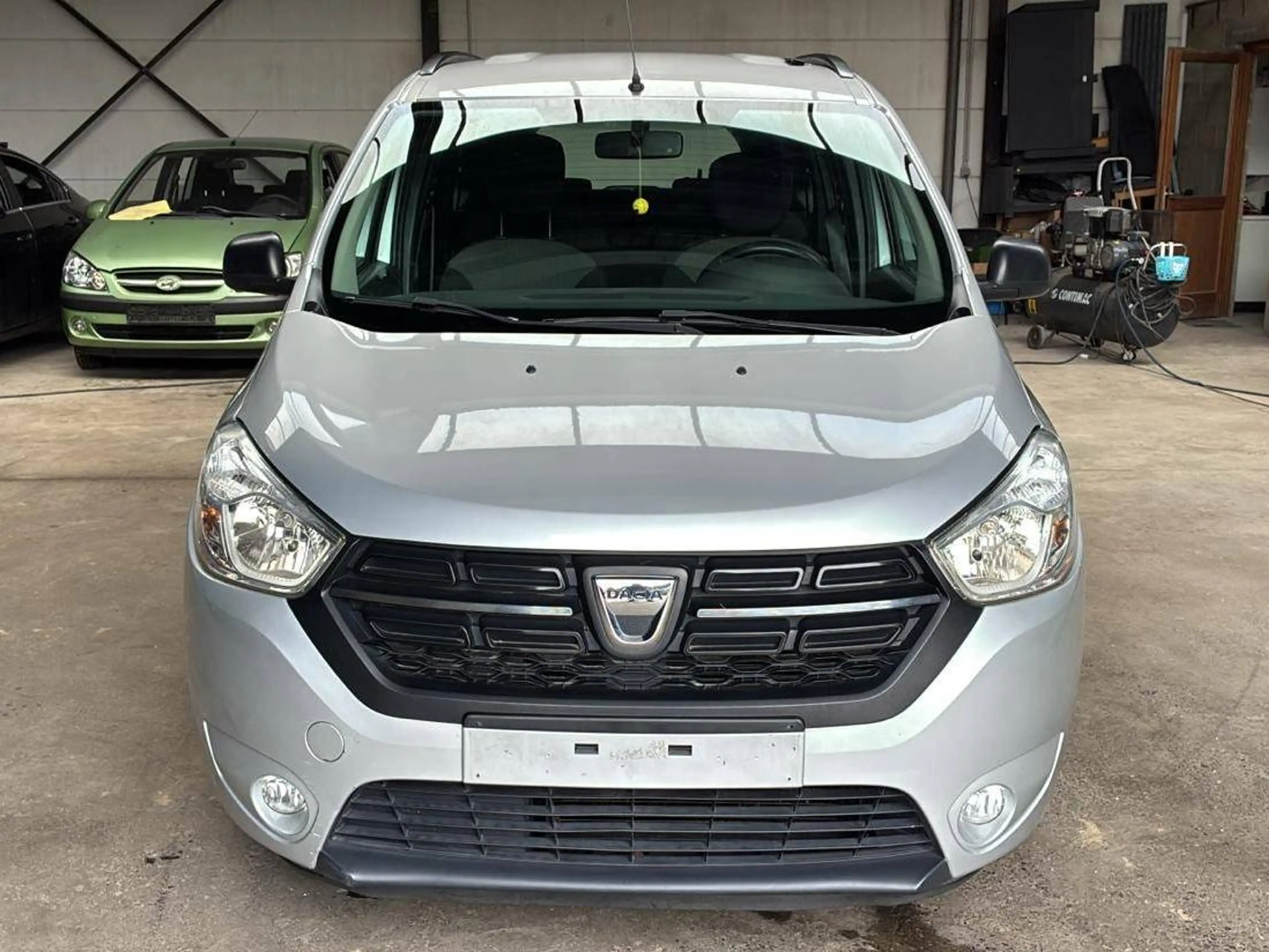 Dacia Lodgy ✅ Lodgy 1.6i  7pl. — photo 8