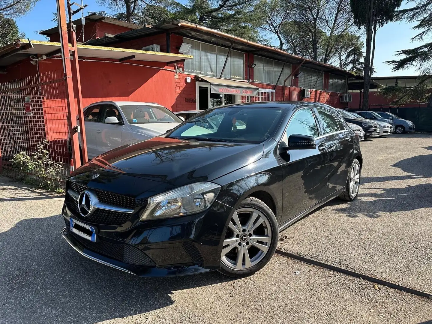 Mercedes-Benz A 180 A 180 d Sport Nero - 2