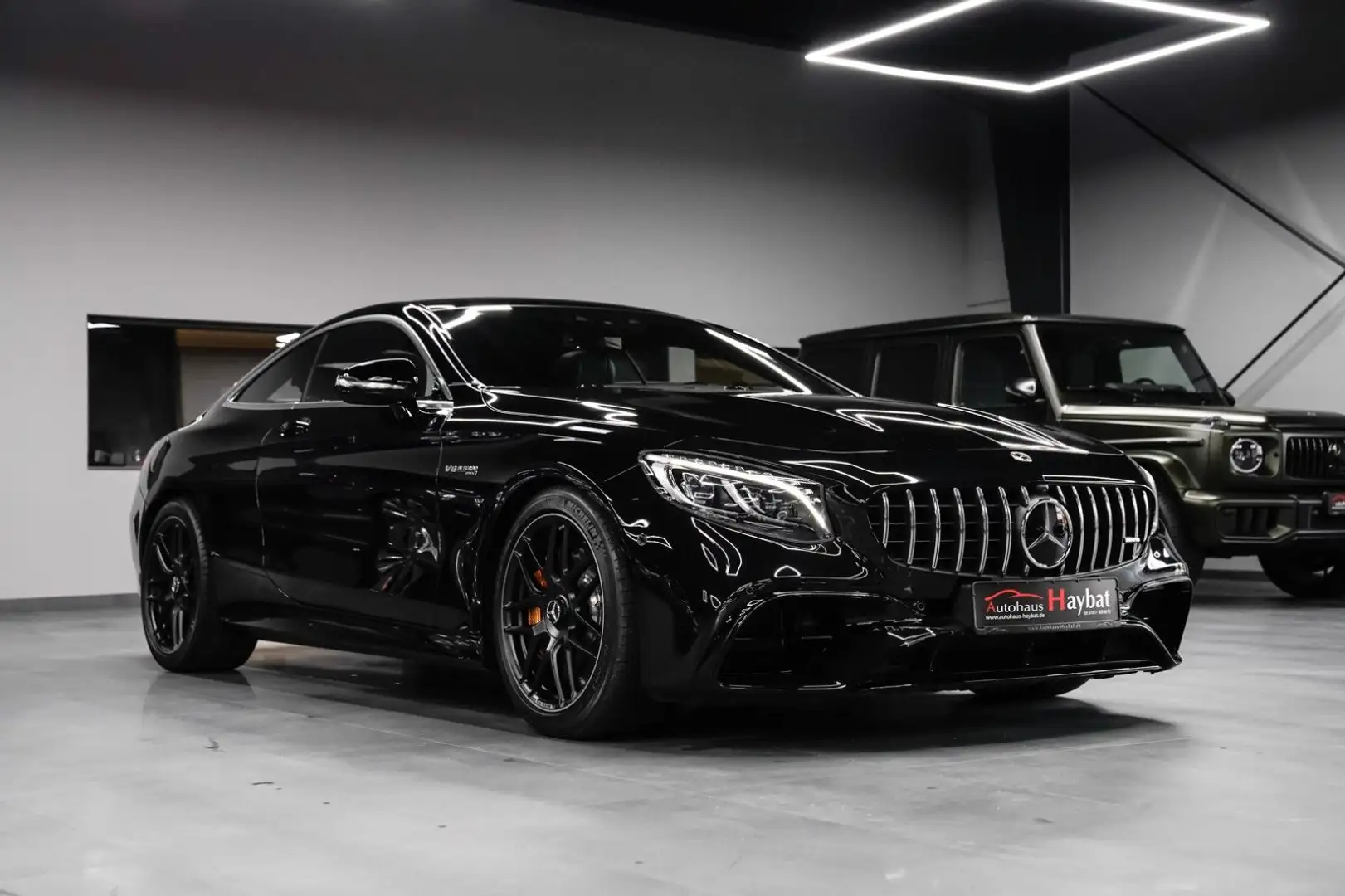 Mercedes-Benz S 63 AMG Coupe 4M+*MagicSky*Exklusiv*Keramik*HuD Schwarz - 1