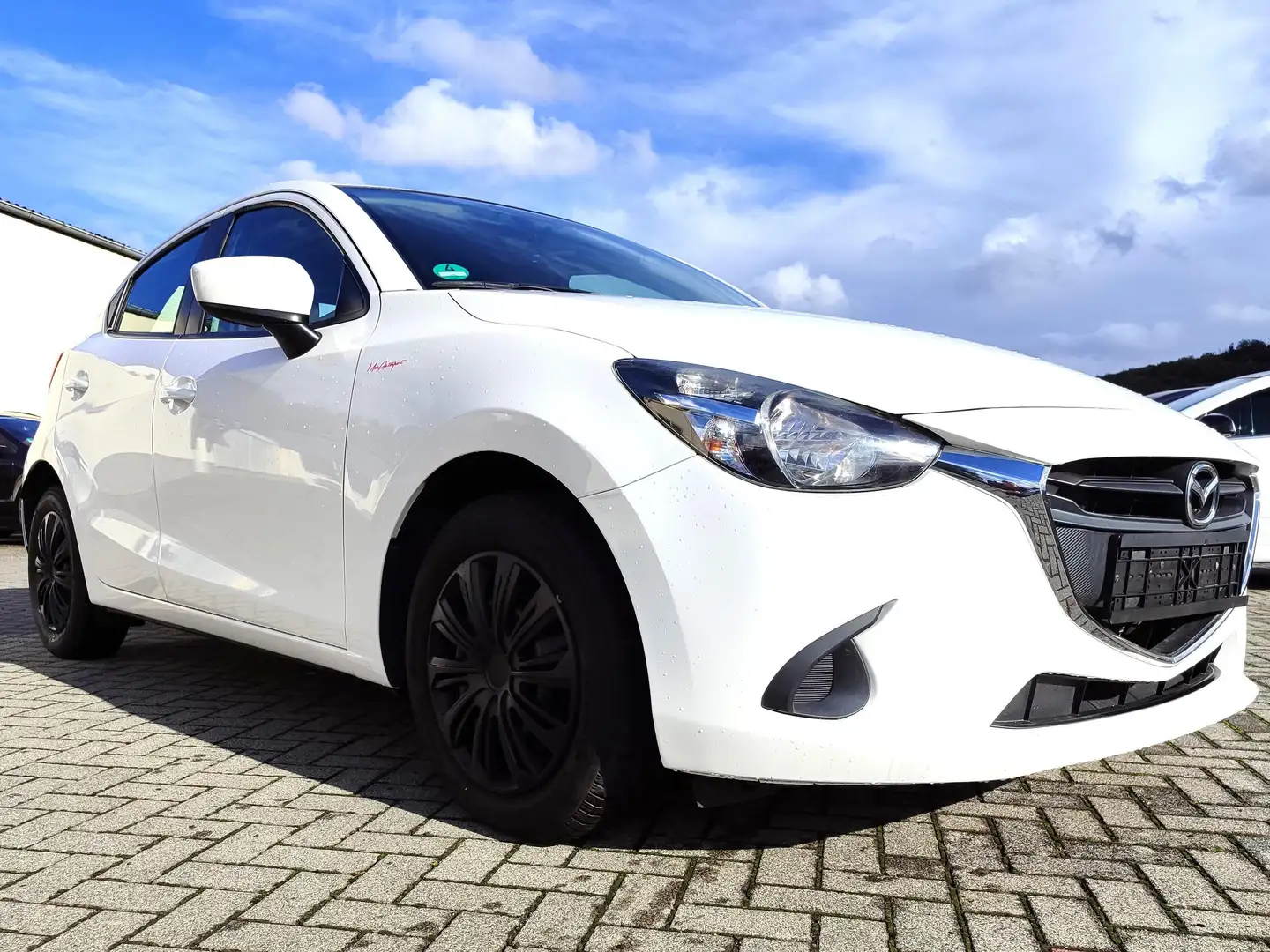 Mazda 2 2 SKYACTIV-G 75 Center-Line Blanc - 2