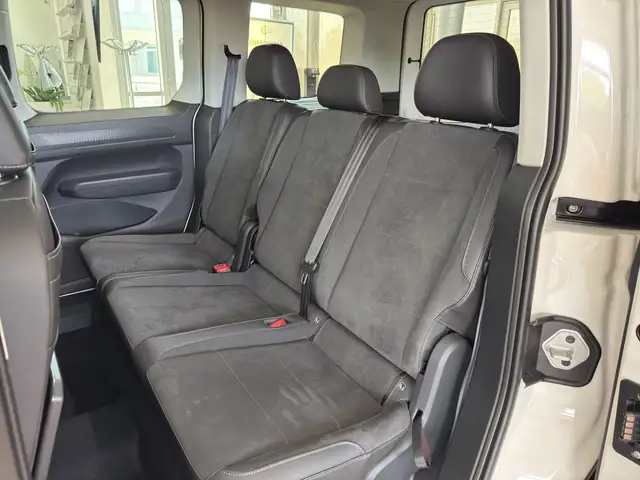 Volkswagen Caddy view 14