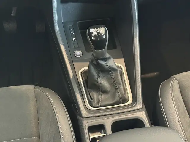 Volkswagen Caddy view 11