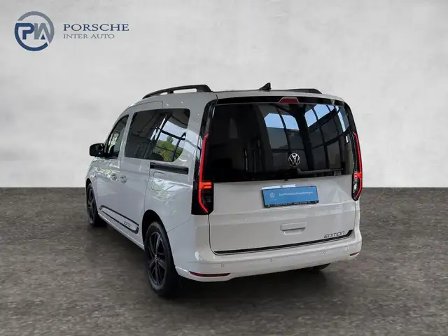 Volkswagen Caddy view 4