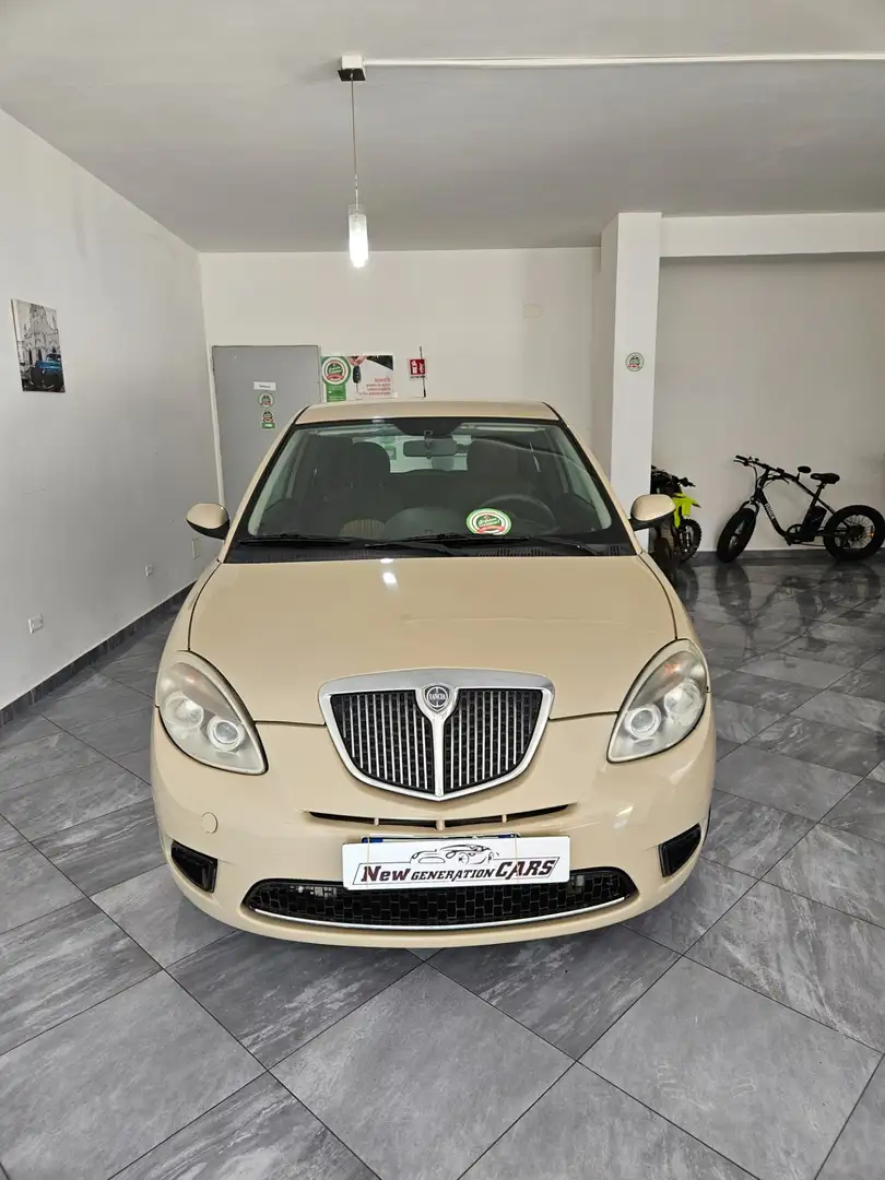 Lancia Ypsilon Ypsilon 1.4 16V Oro Plus Beige - 1