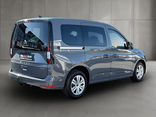 Volkswagen Caddy view 4