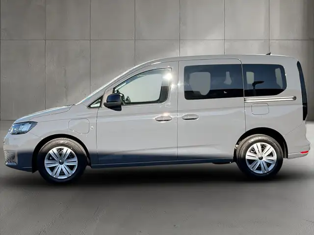 Volkswagen Caddy view 3