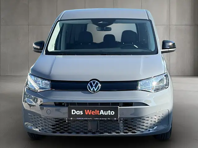 Volkswagen Caddy view 2
