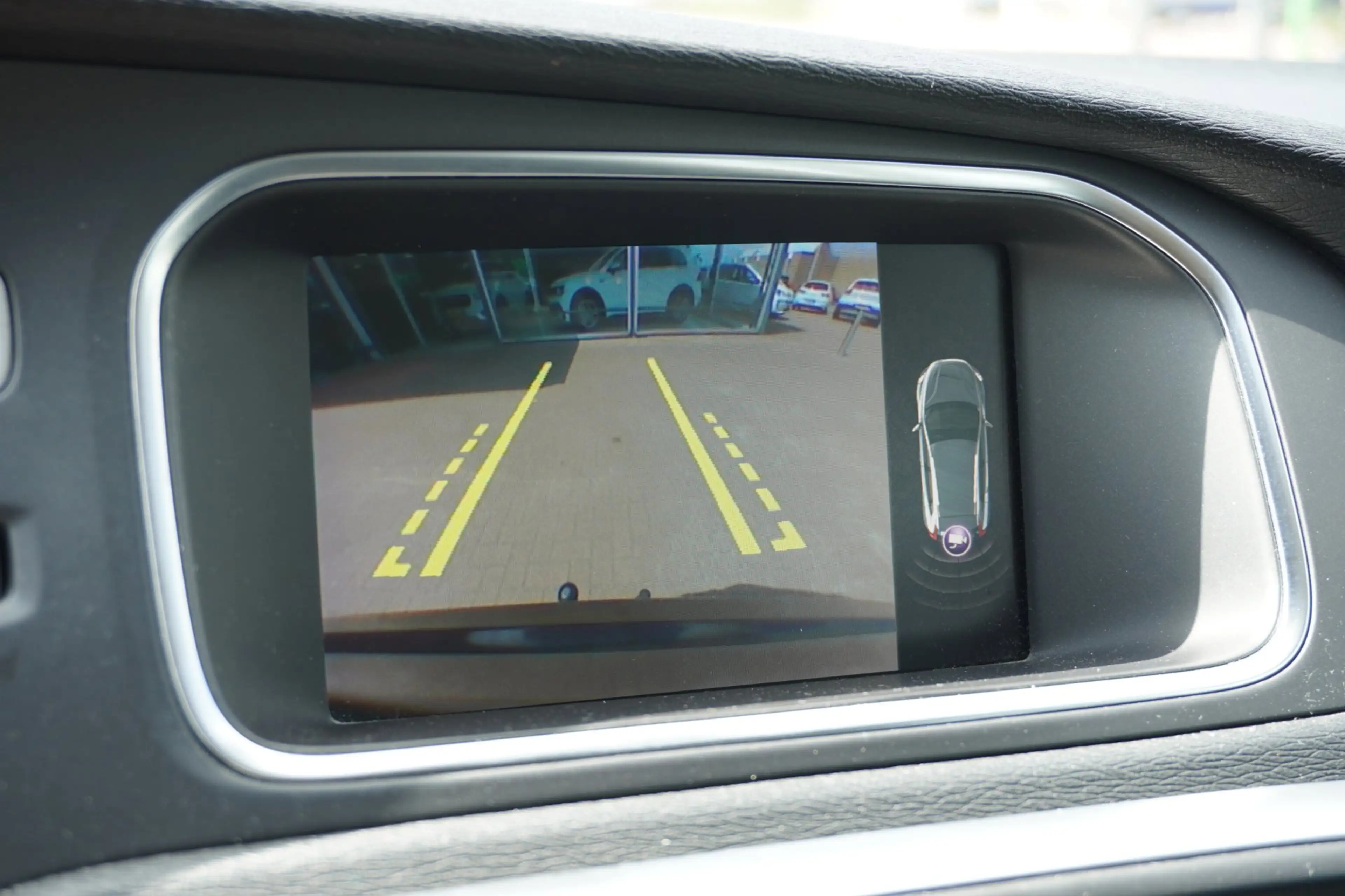 Volvo V40 Cross Country 2.0 T4 Kinetic Automaat | Airco | Navigatie | 190P — photo 19