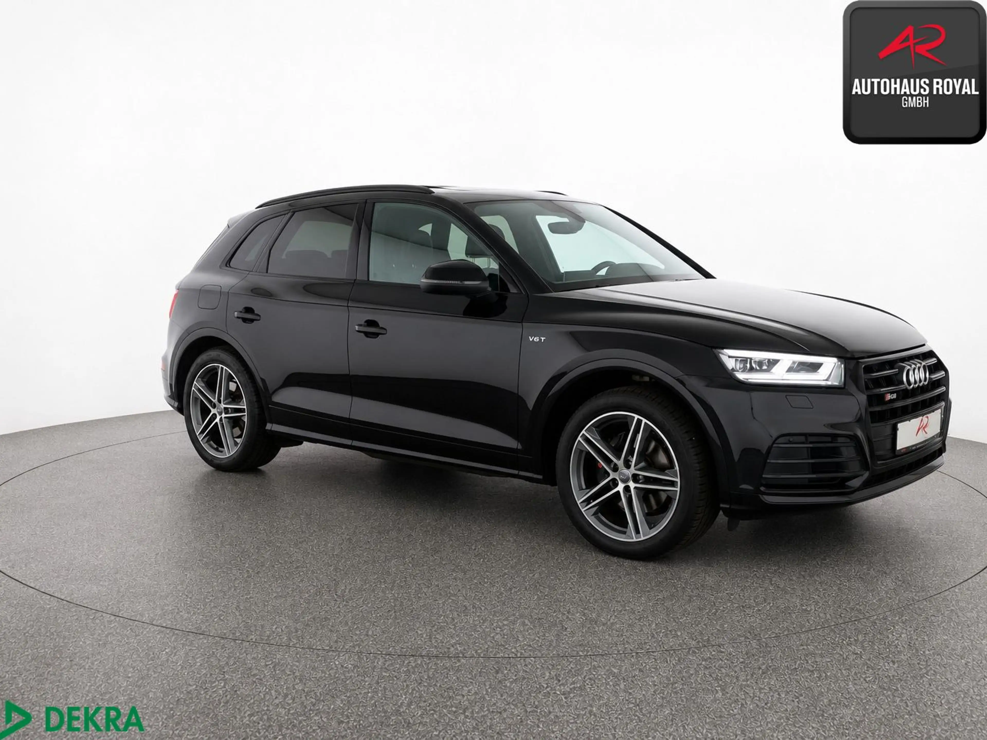 Audi SQ5 3.0 TFSI qu PANO,BANG+O,KEYLESS,CARPLAY,AHK — photo 7