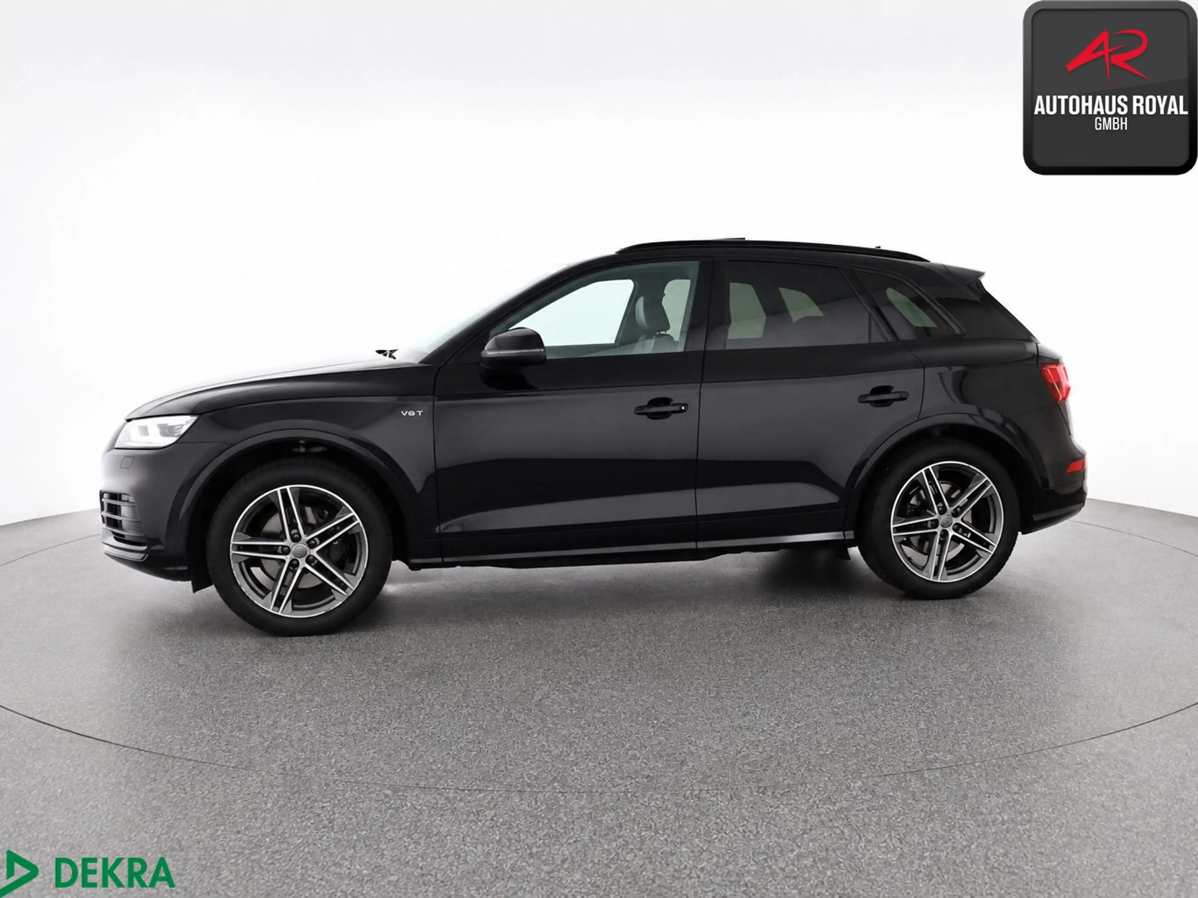 Audi SQ5 3.0 TFSI qu PANO,BANG+O,KEYLESS,CARPLAY,AHK — photo 2