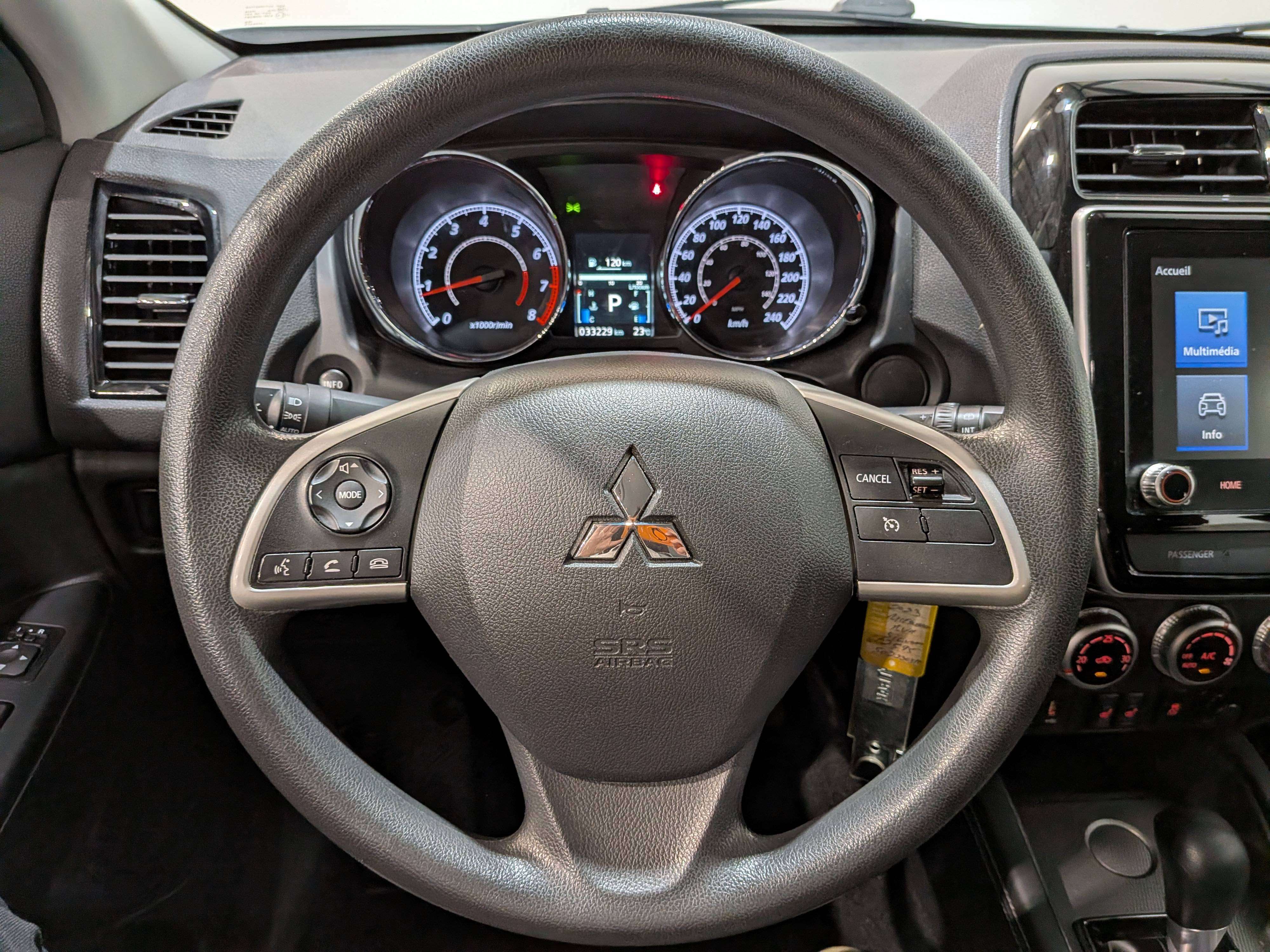 Mitsubishi RVR 2023