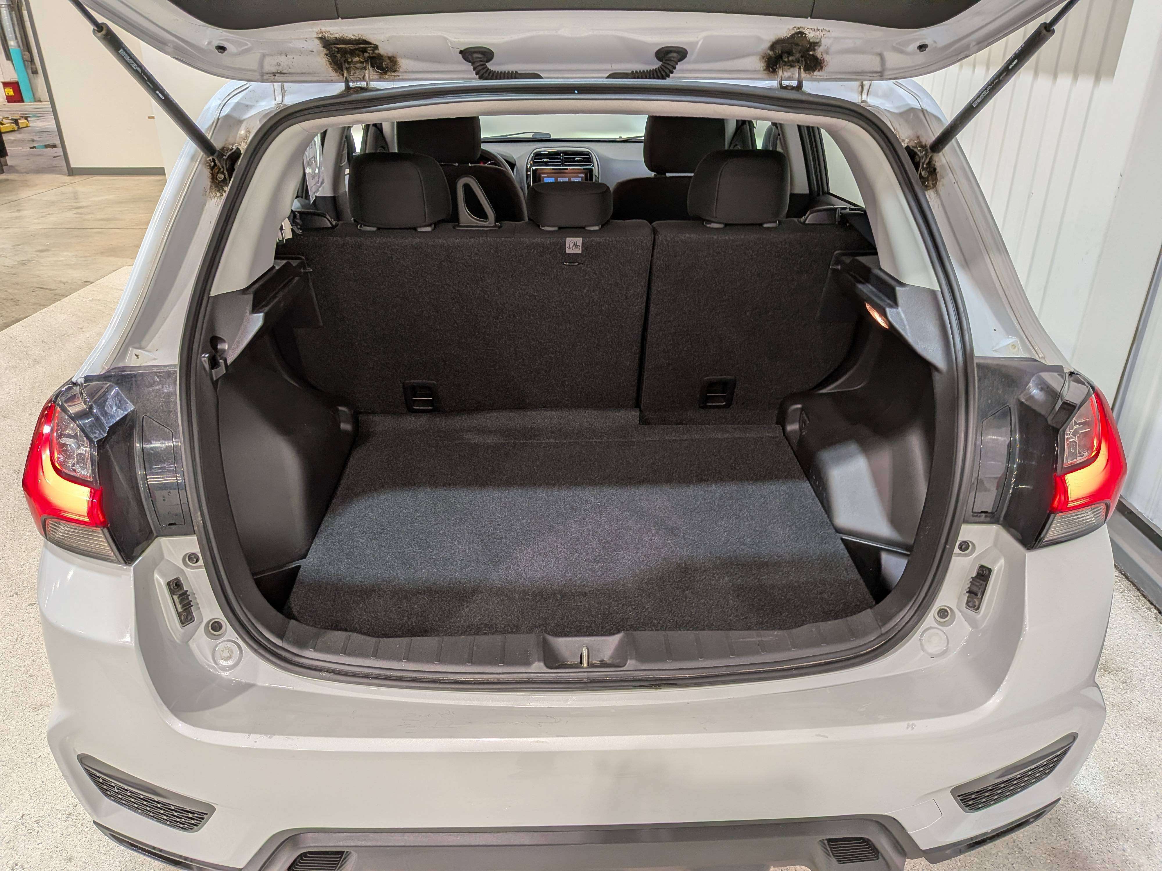 Mitsubishi RVR 2023