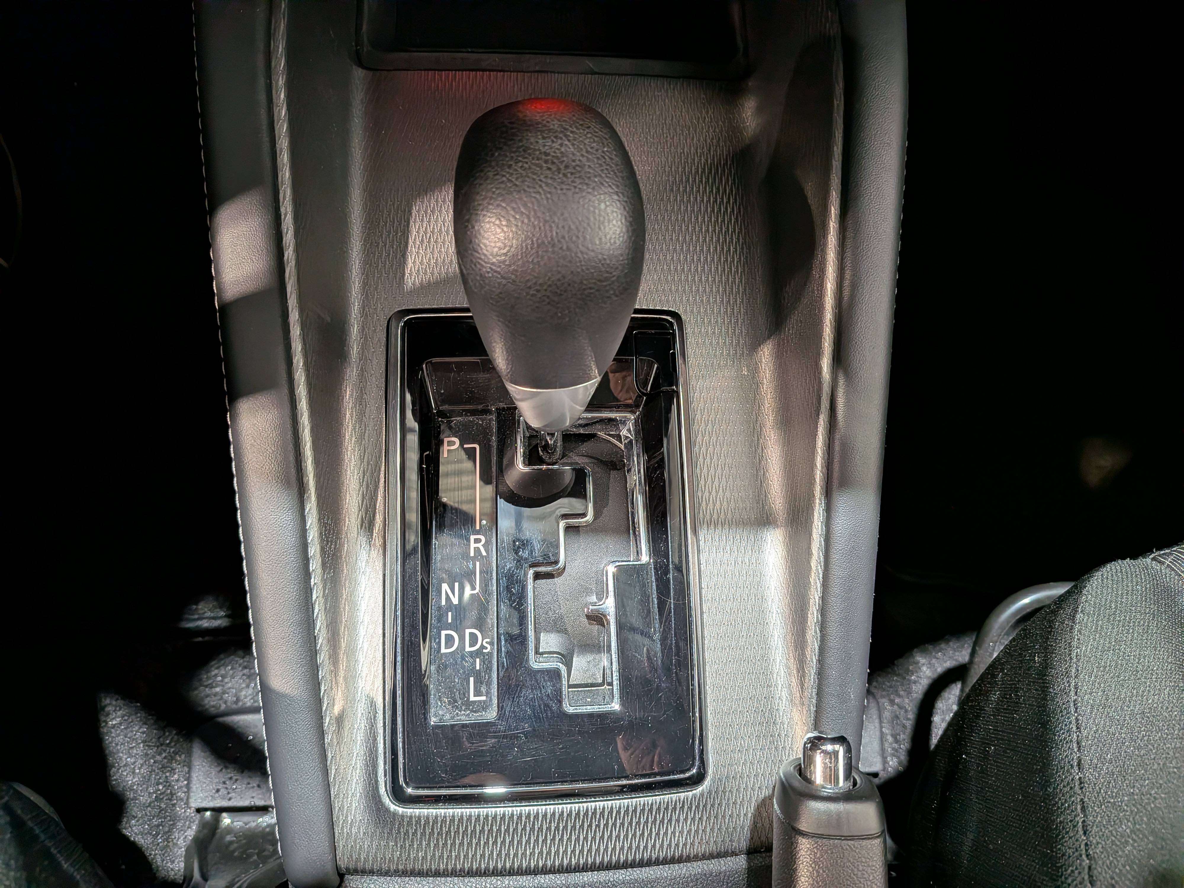 Mitsubishi RVR 2023