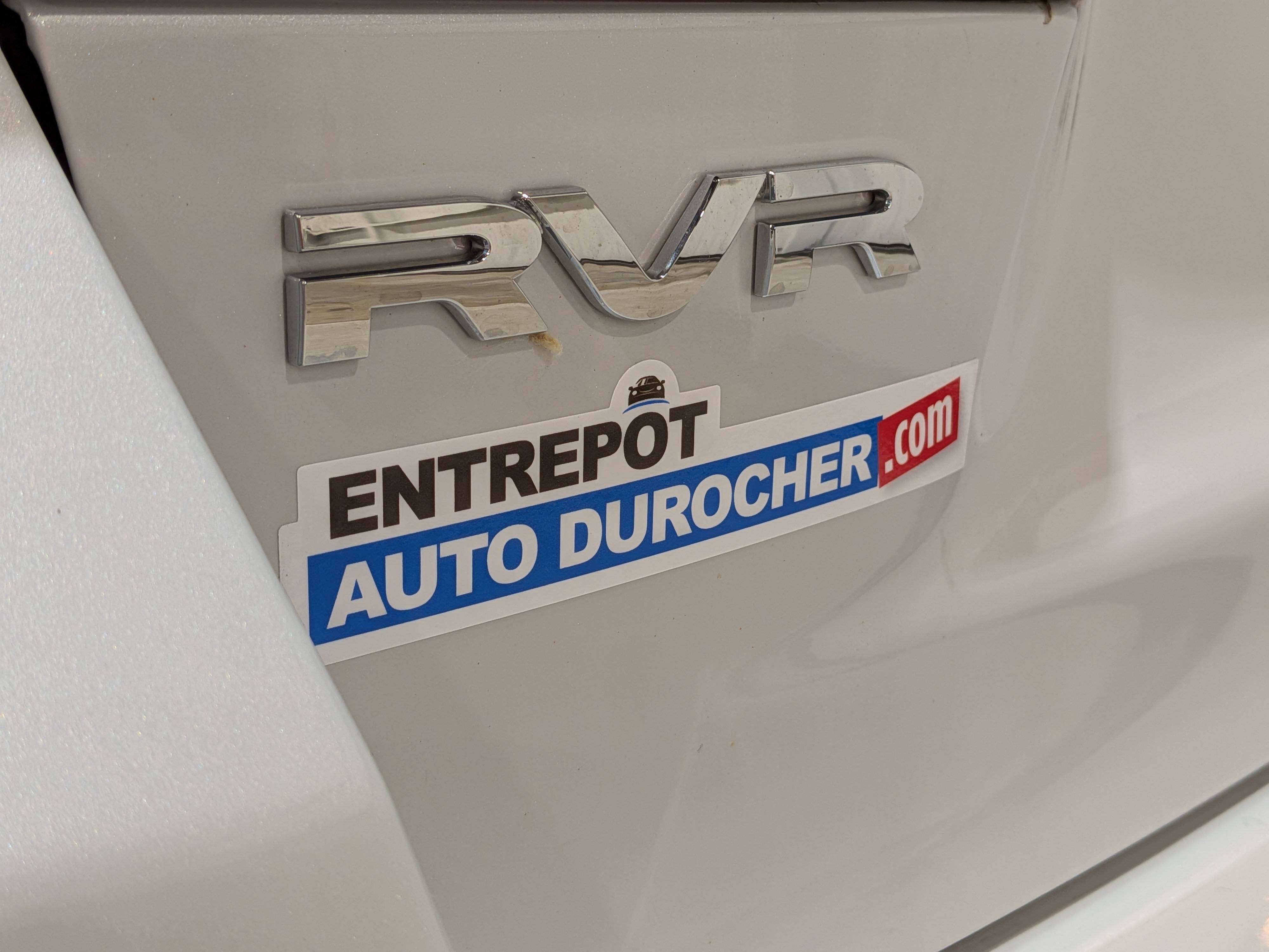 Mitsubishi RVR 2023