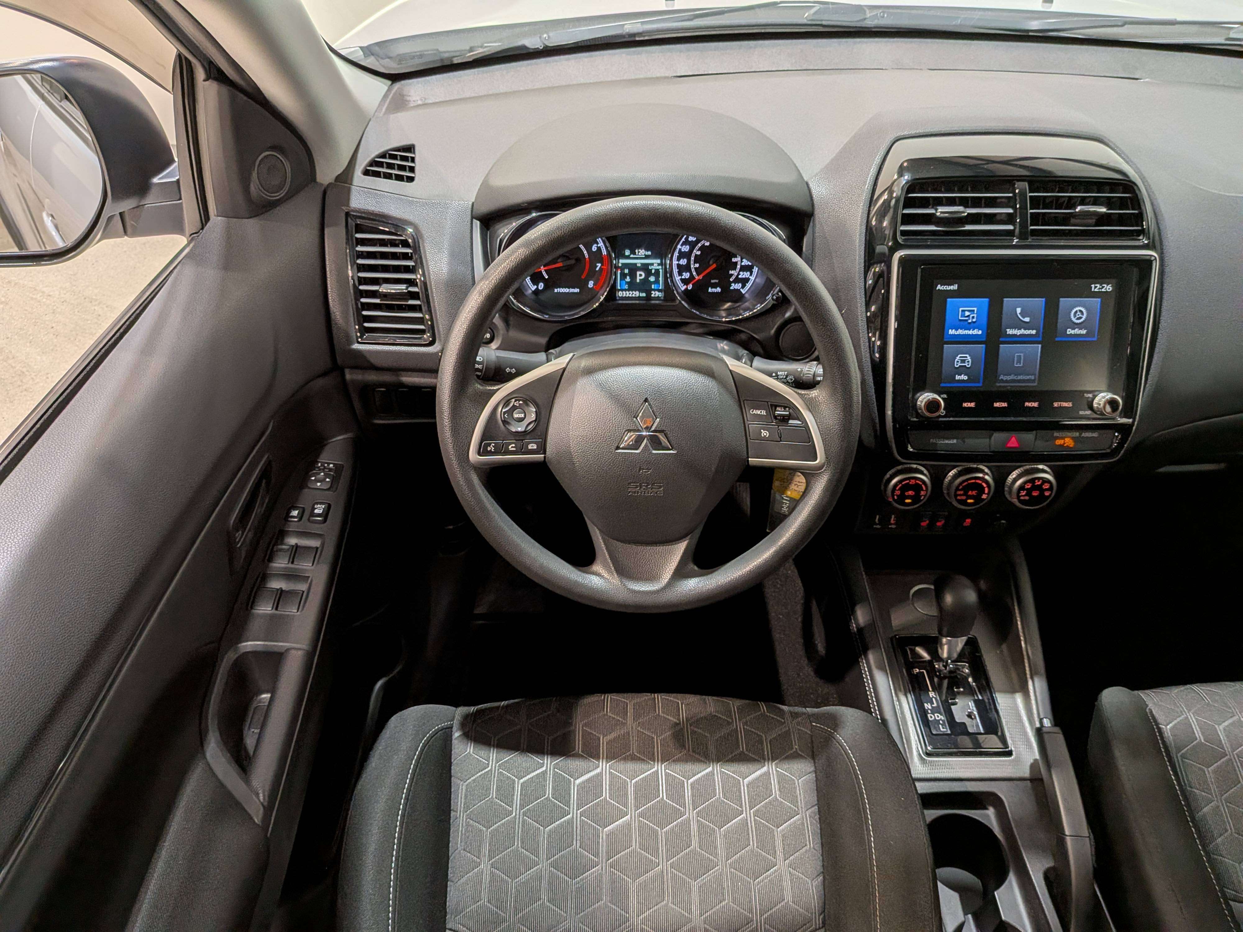 Mitsubishi RVR 2023