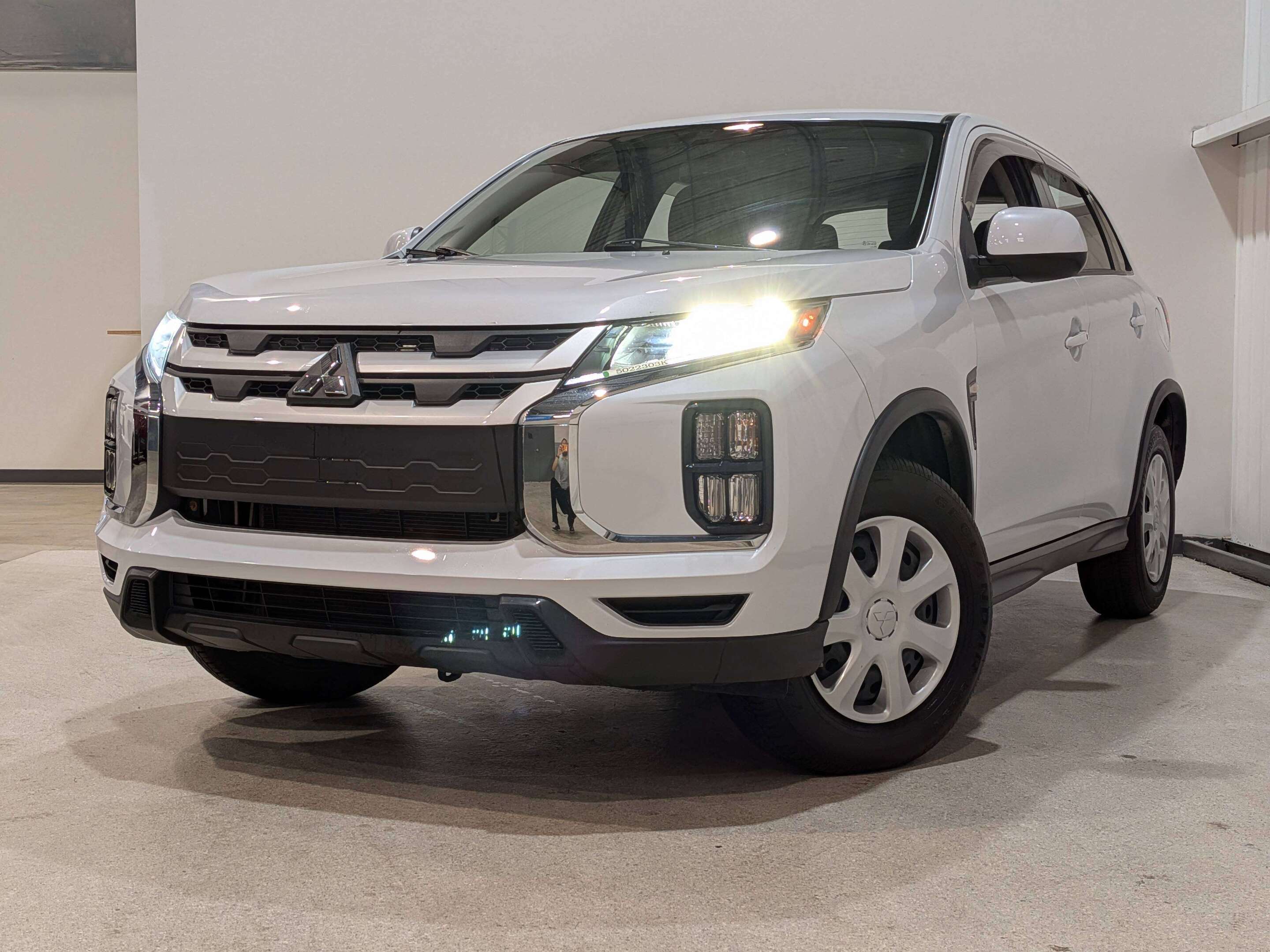 Mitsubishi RVR 2023