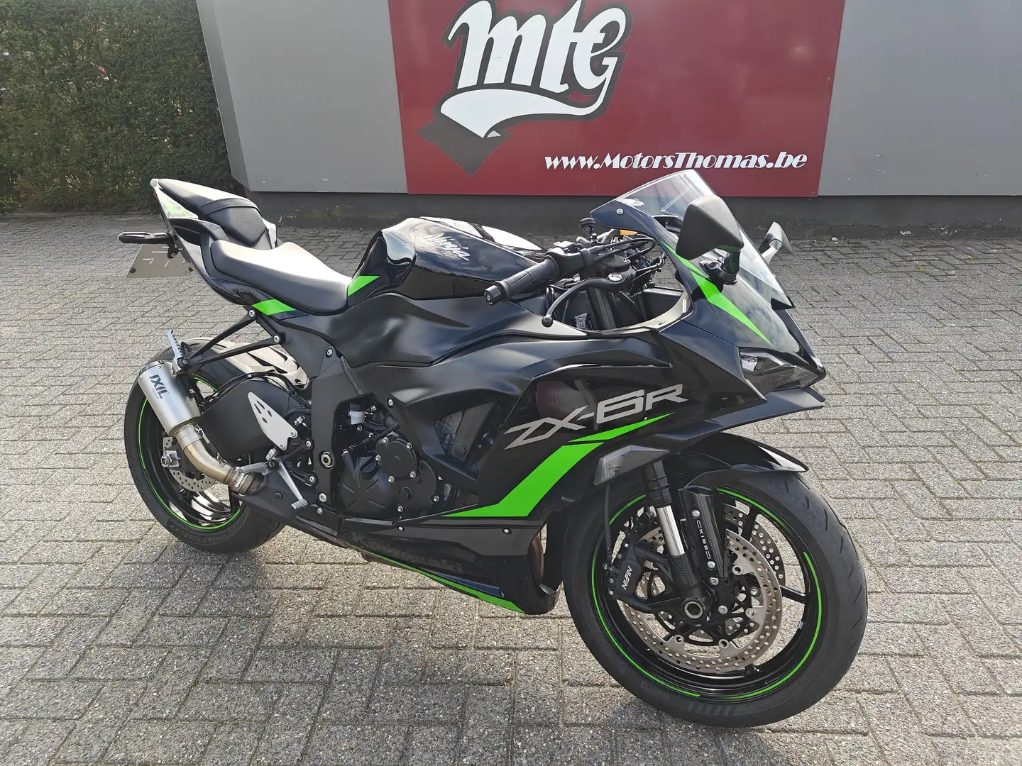 Kawasaki Ninja ZX-6R Noir - 1